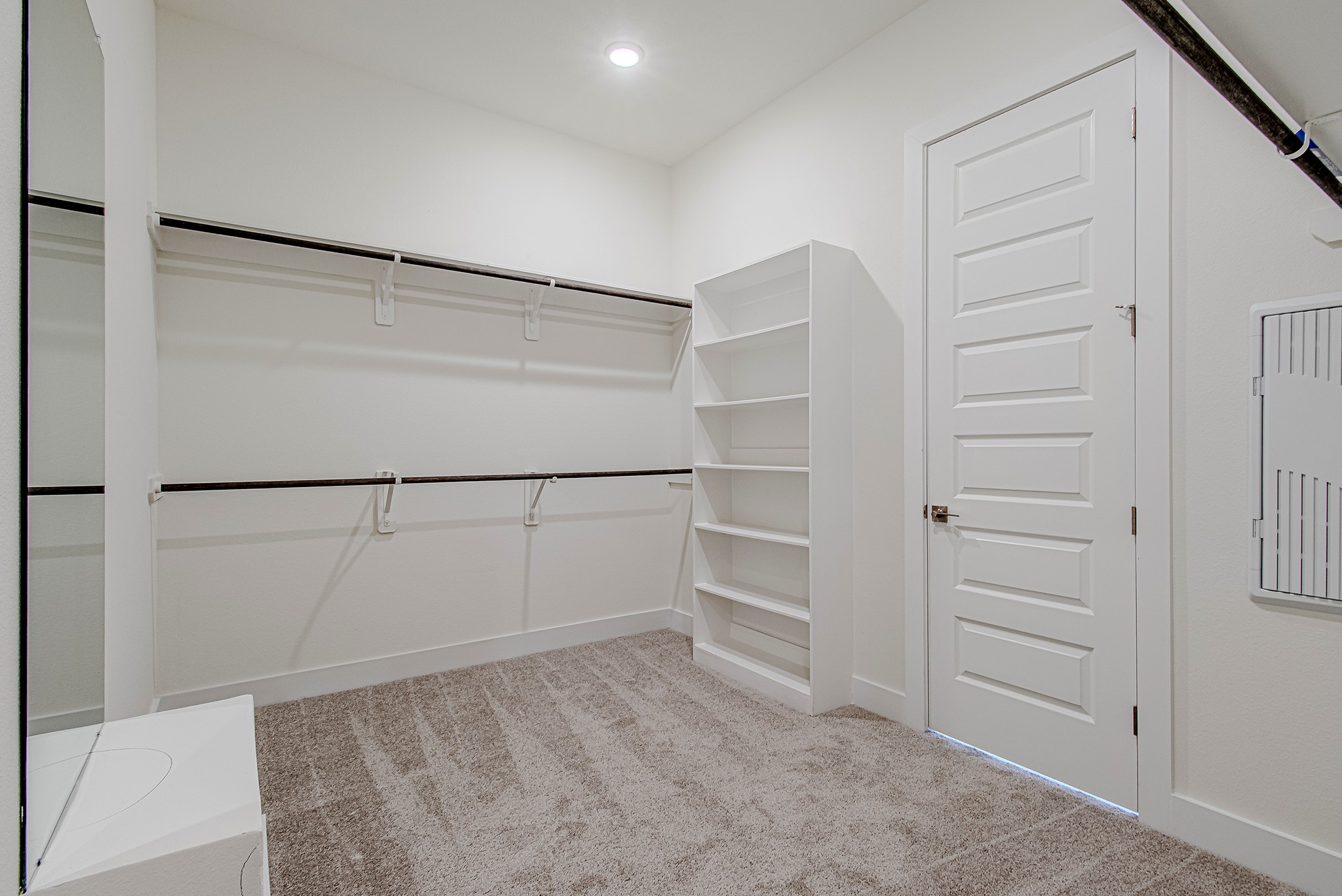 149 Peninsula Point Drive Property Photo 21