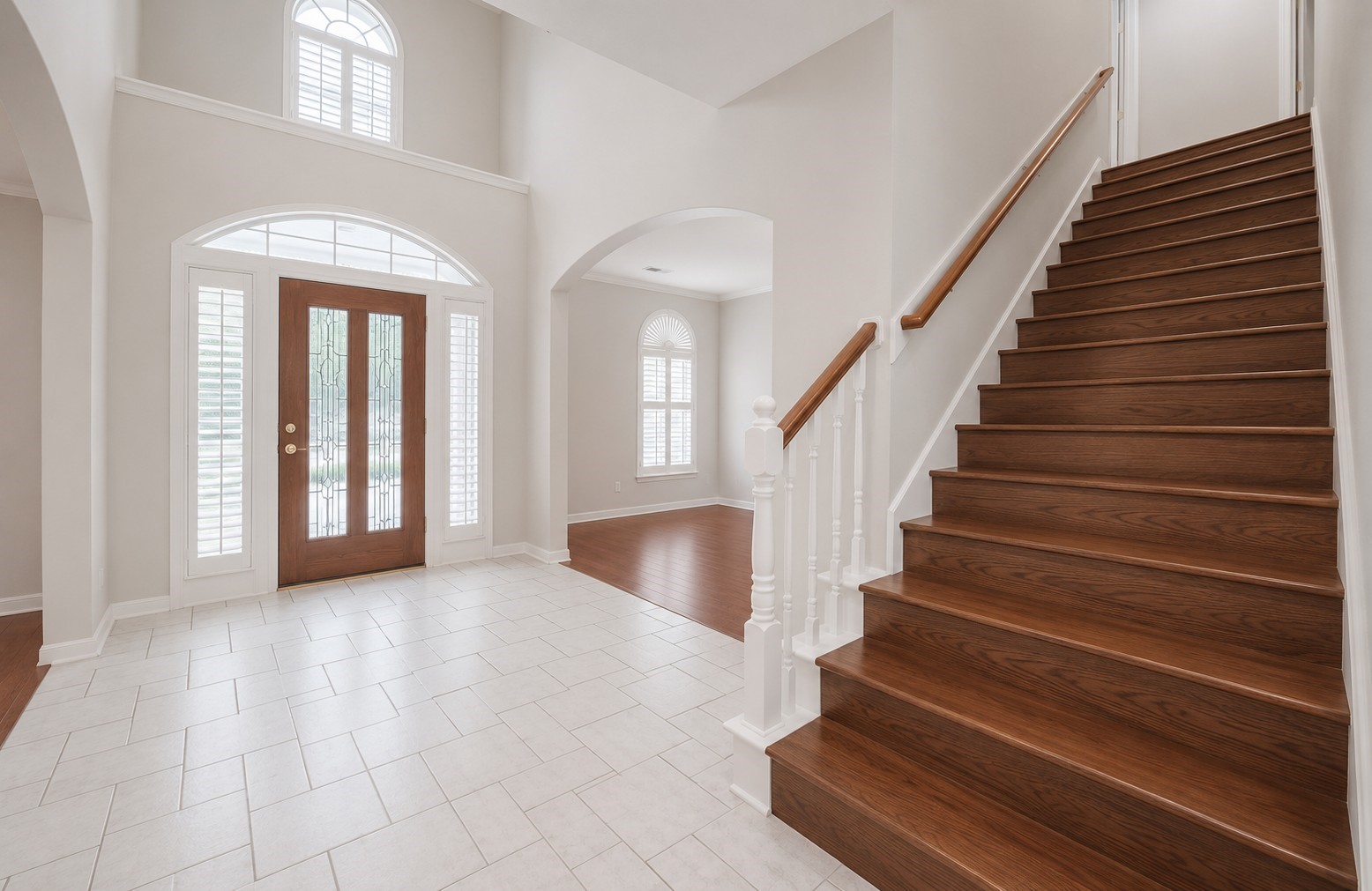 1303 Red Oak Court Property Photo 8