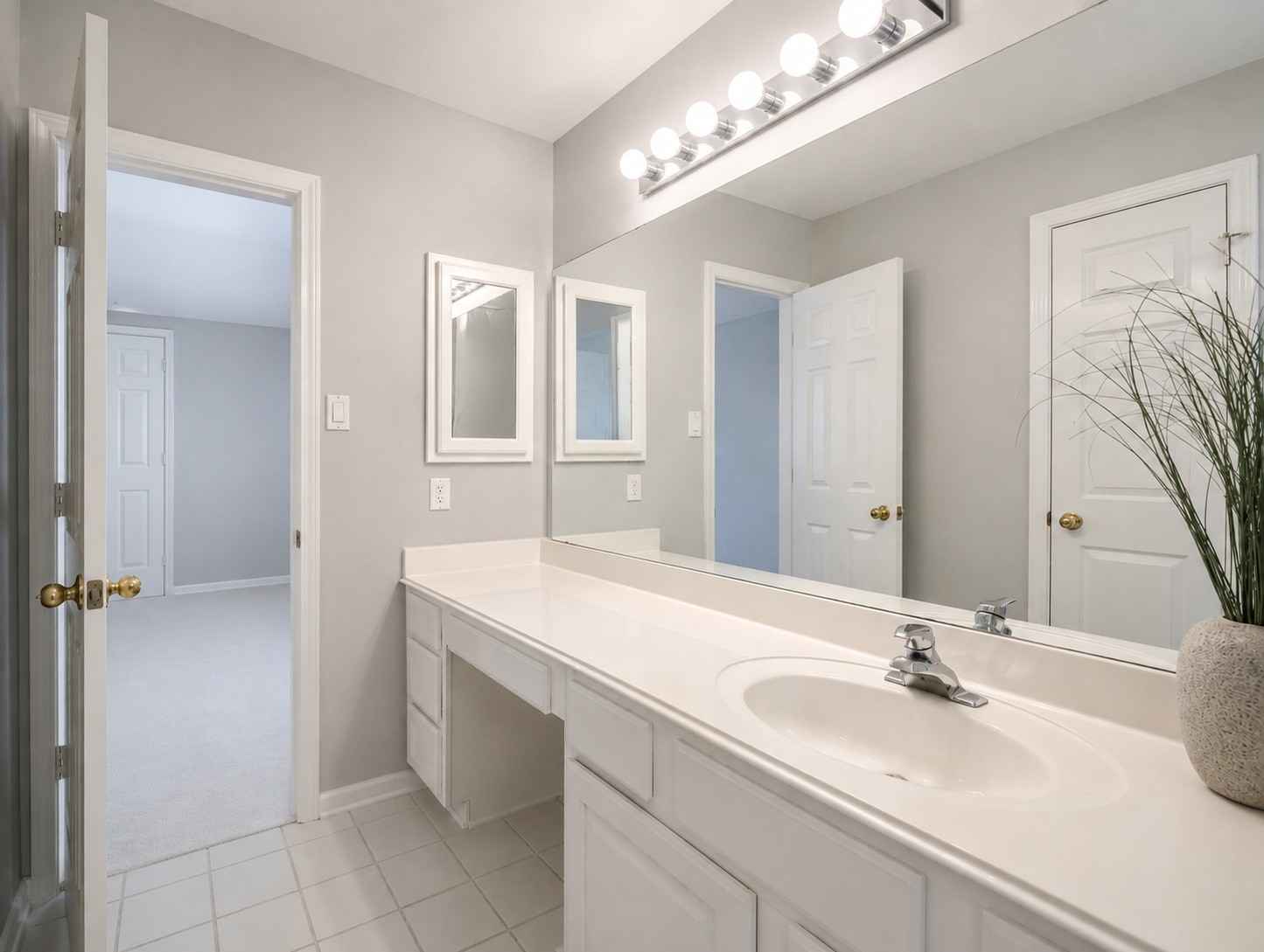 1303 Red Oak Court Property Photo 22