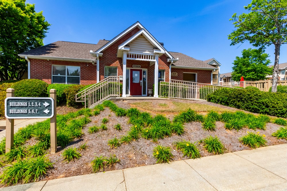 835 Oglethorpe Pl Property Photo 6