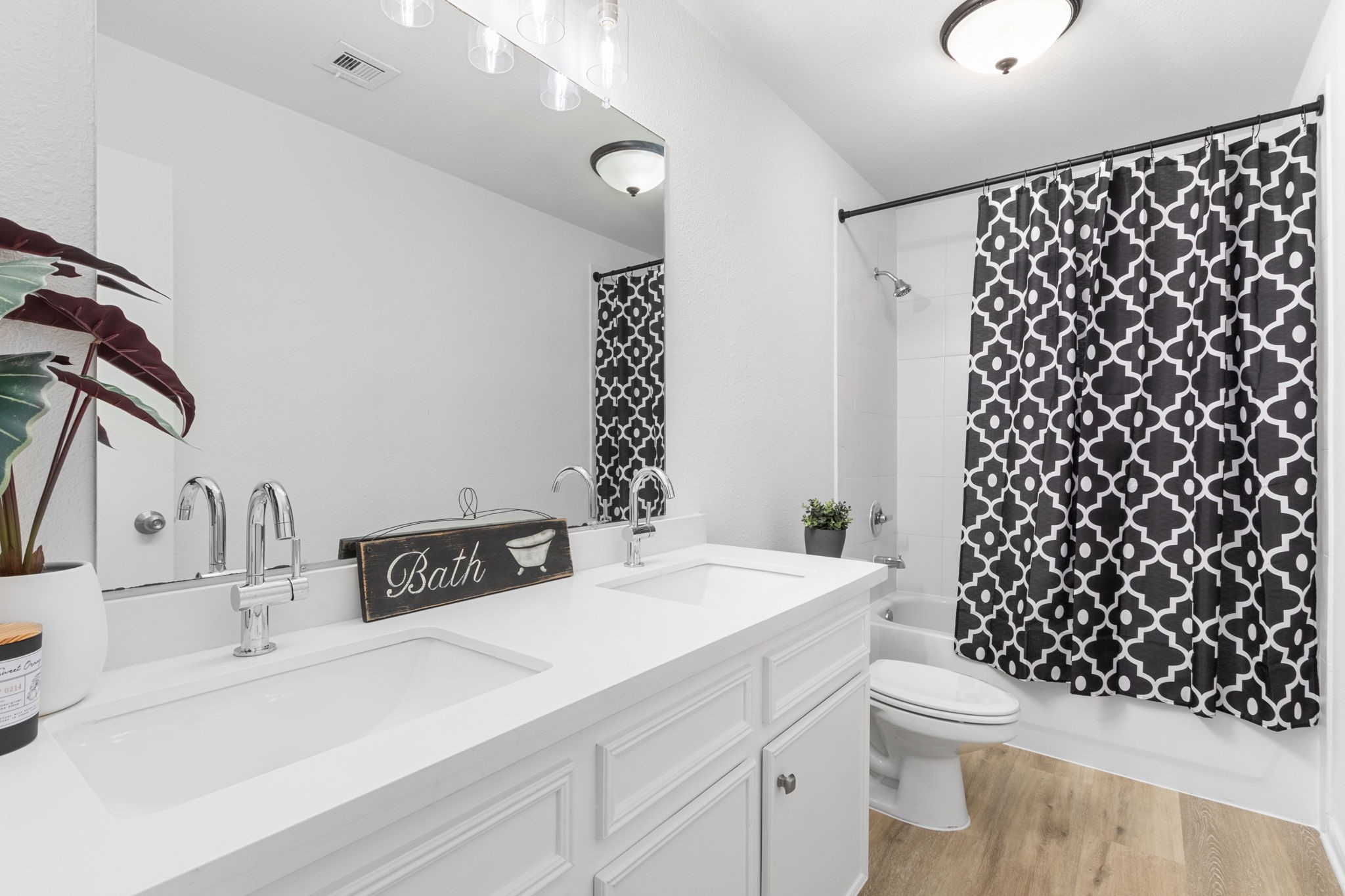 12814 Blossomheath Road Property Photo 19