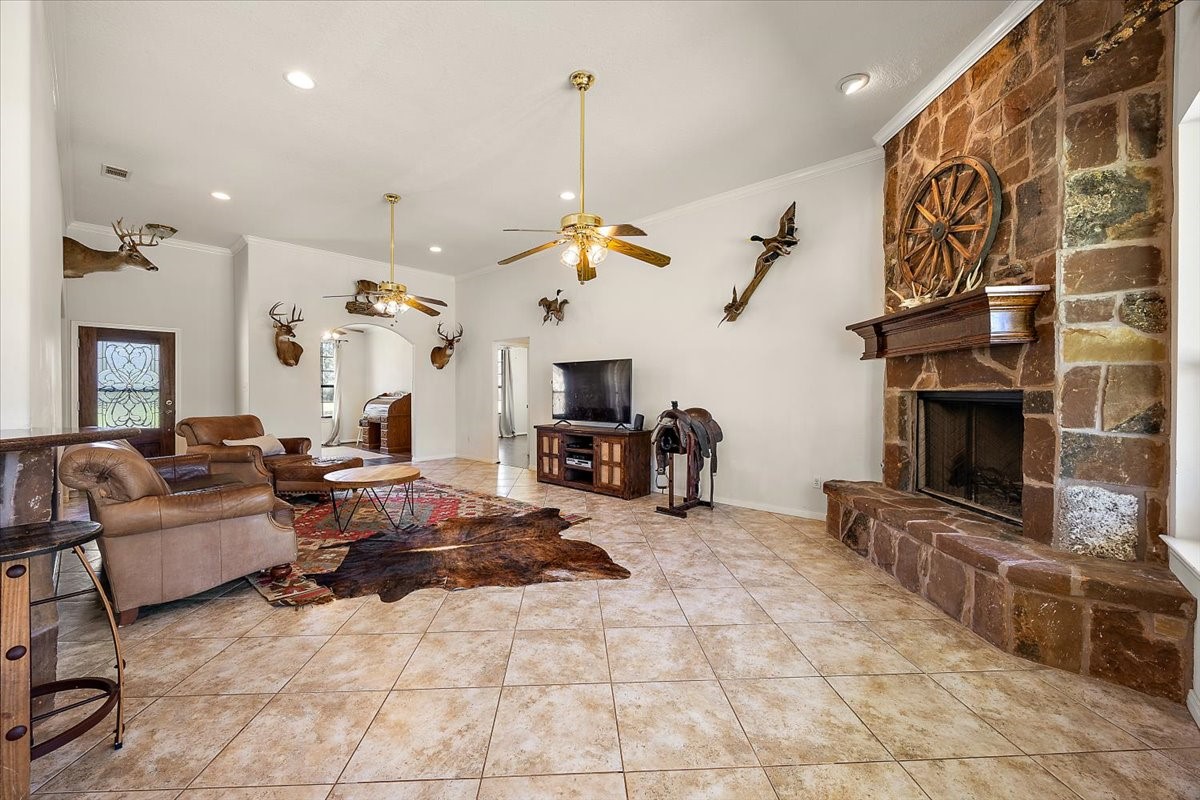 394 Fm 230 Property Photo 11