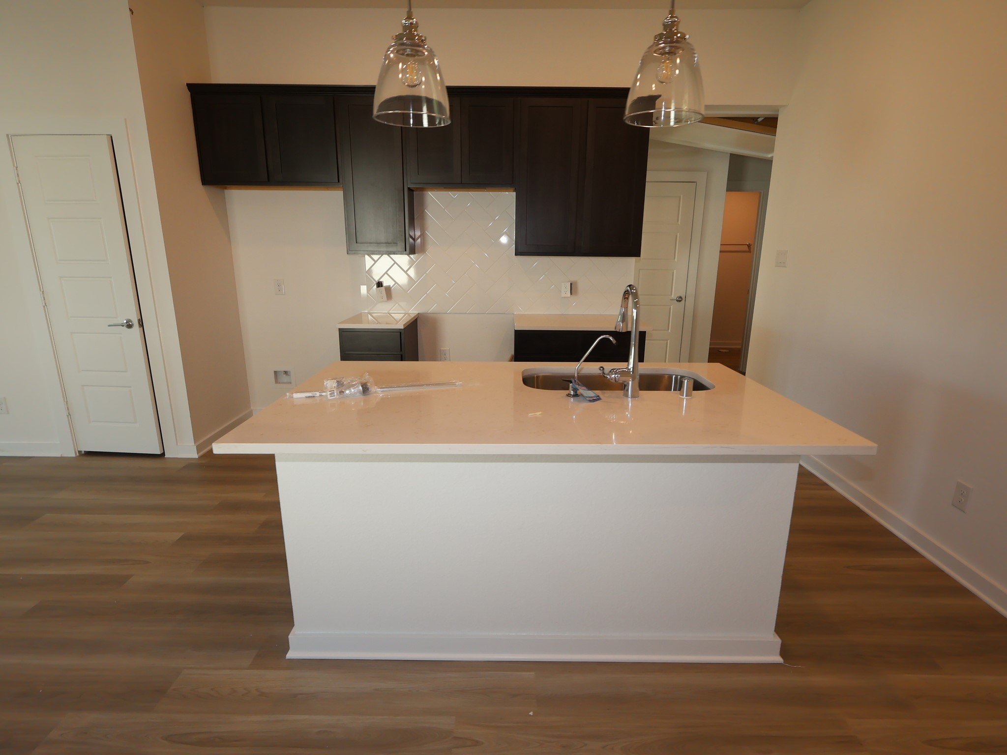 1058 Garnet Star Drive Property Photo 3