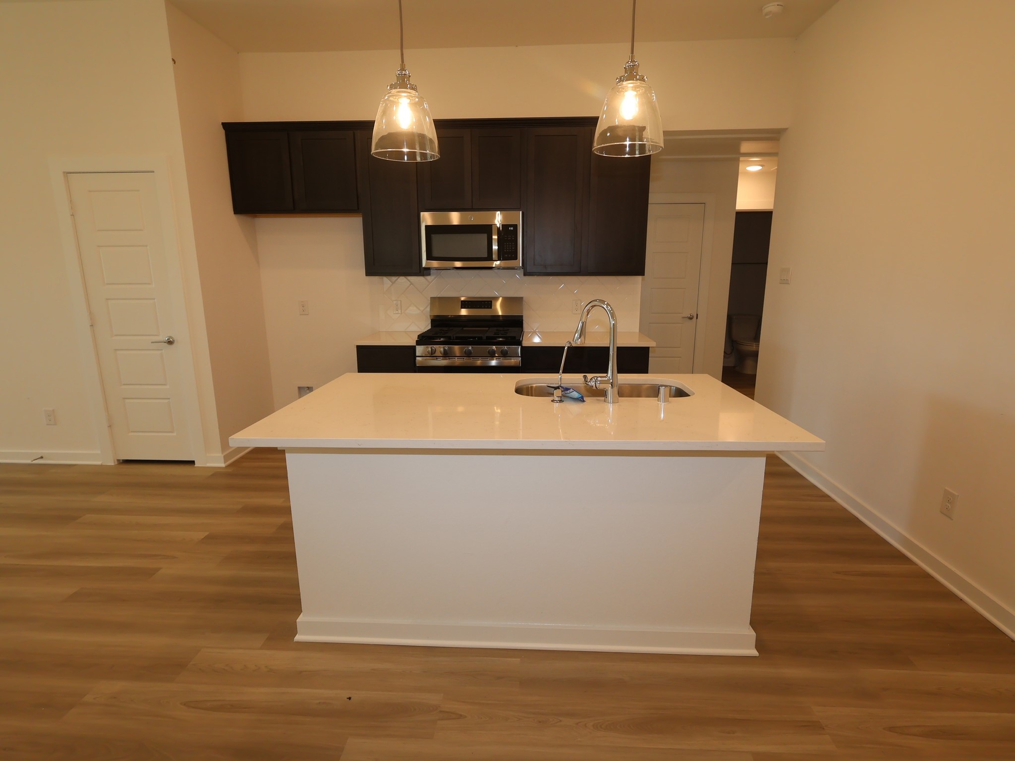 1058 Garnet Star Drive Property Photo 3