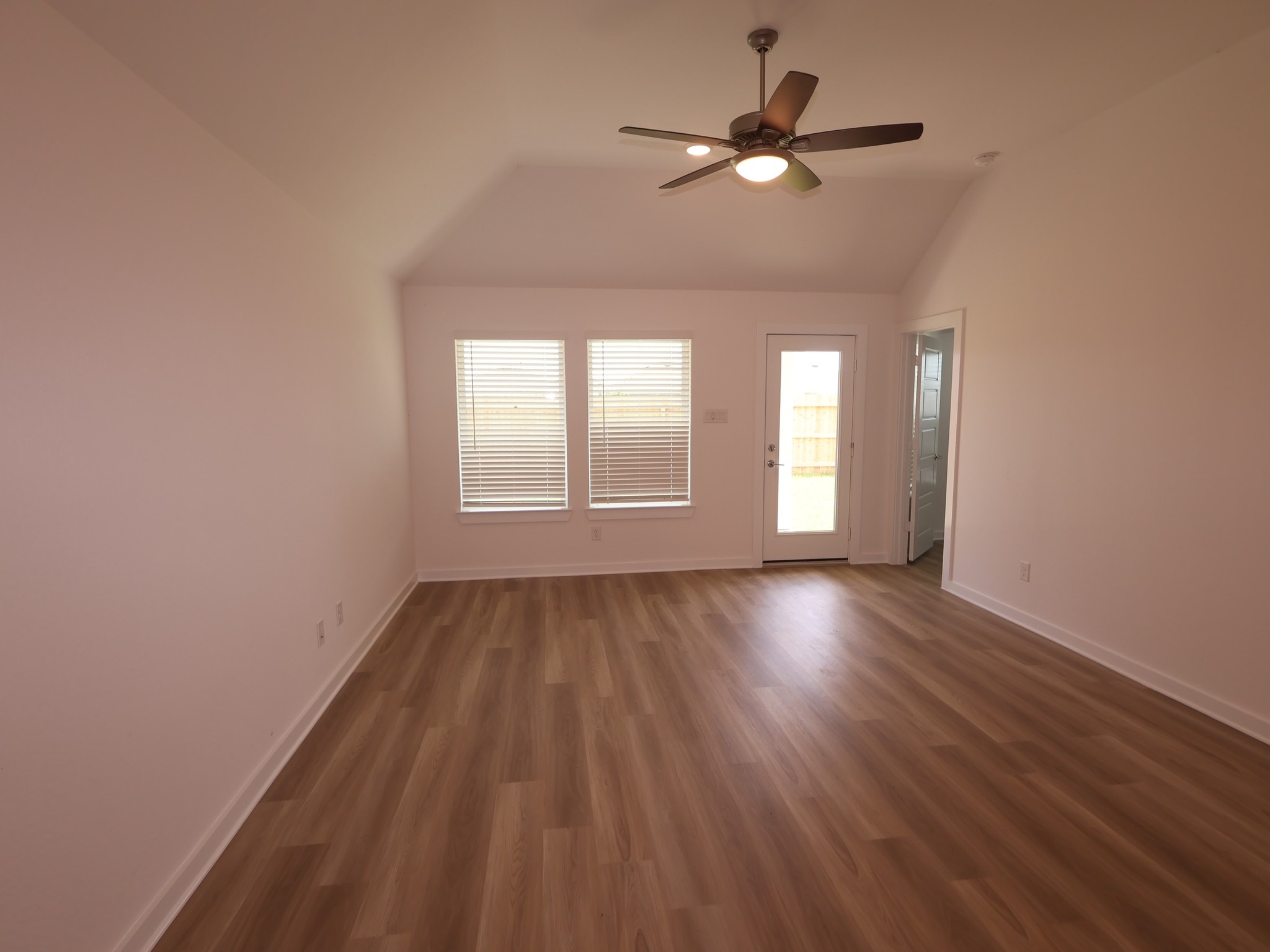 1058 Garnet Star Drive Property Photo 6