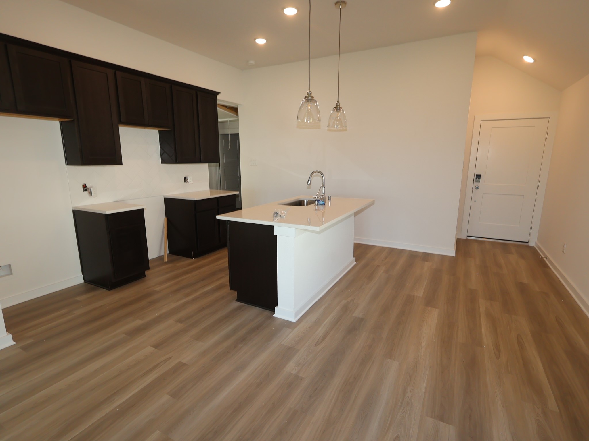 1058 Garnet Star Drive Property Photo 12