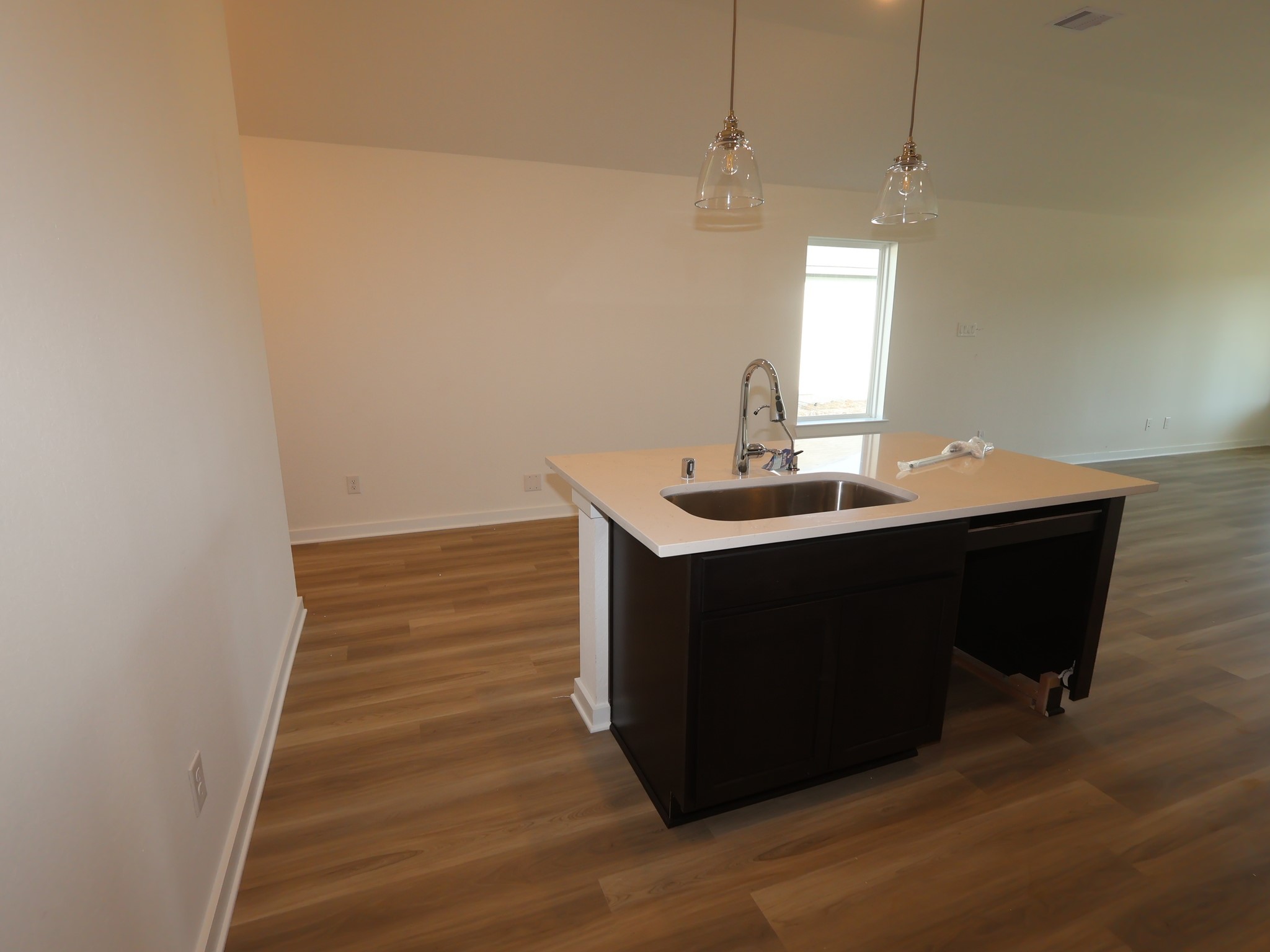 1058 Garnet Star Drive Property Photo 14