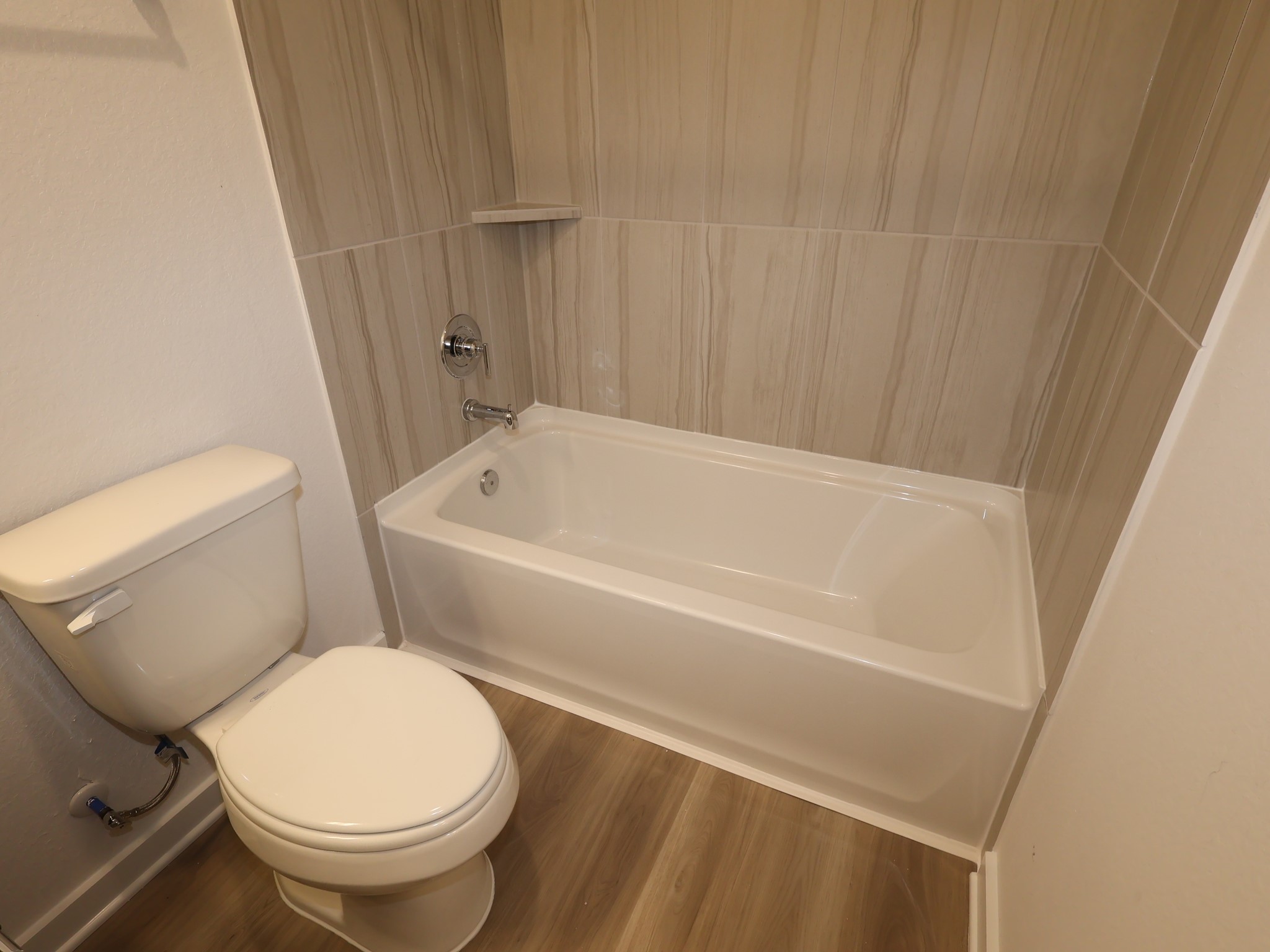 1058 Garnet Star Drive Property Photo 14