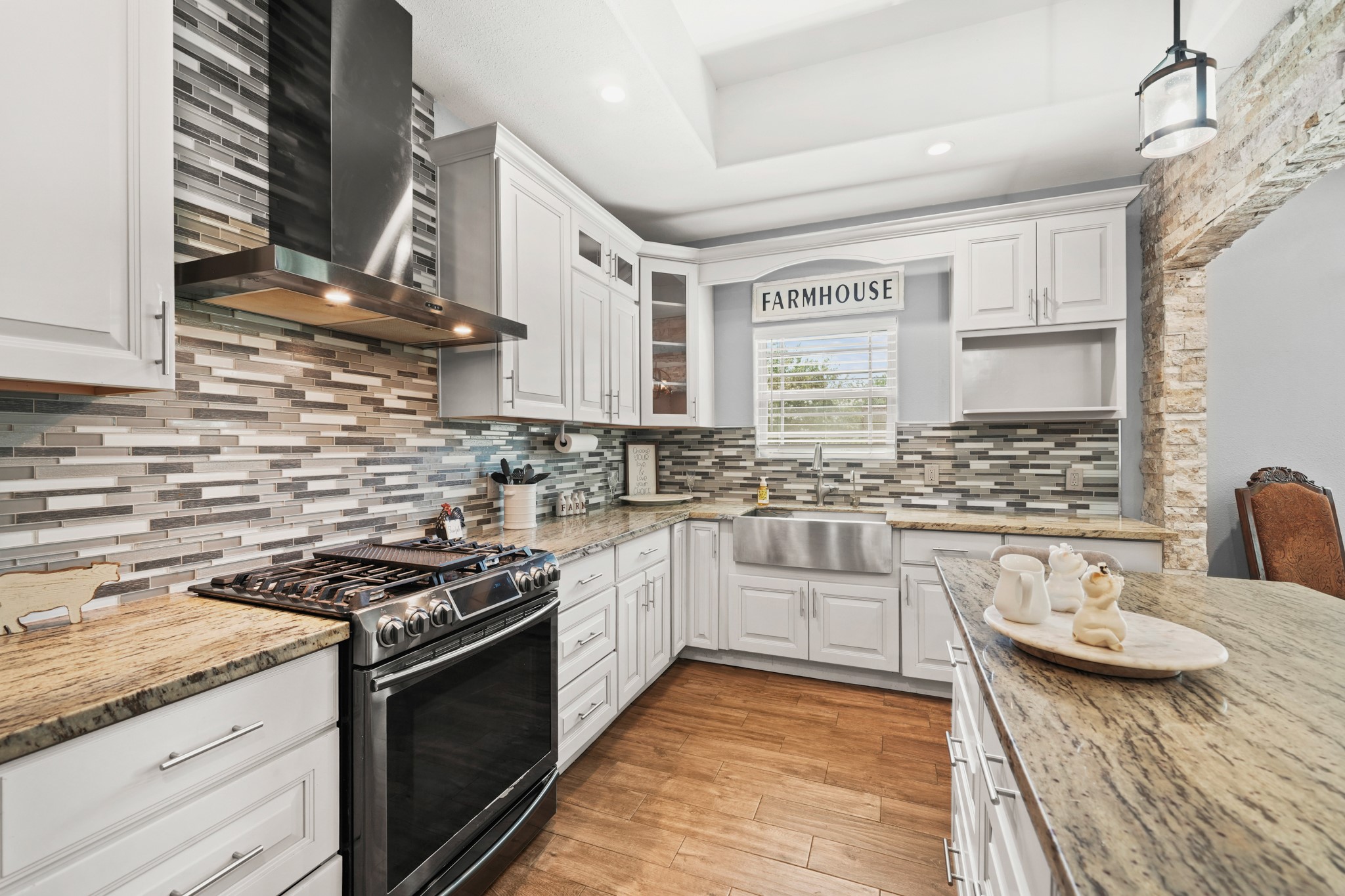 11021 32nd Street Property Photo 13