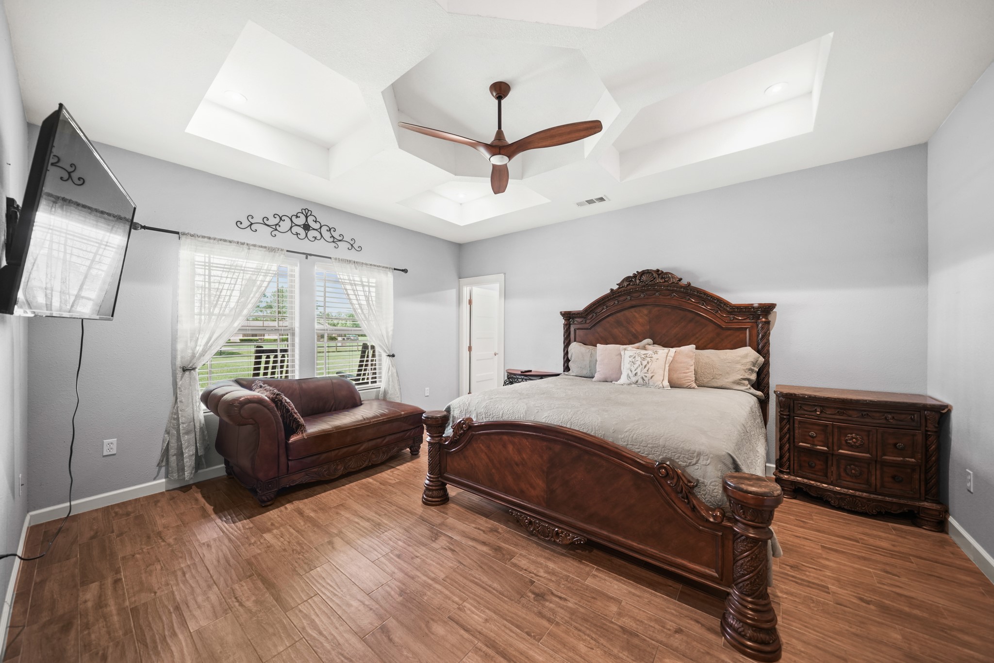 11021 32nd Street Property Photo 16