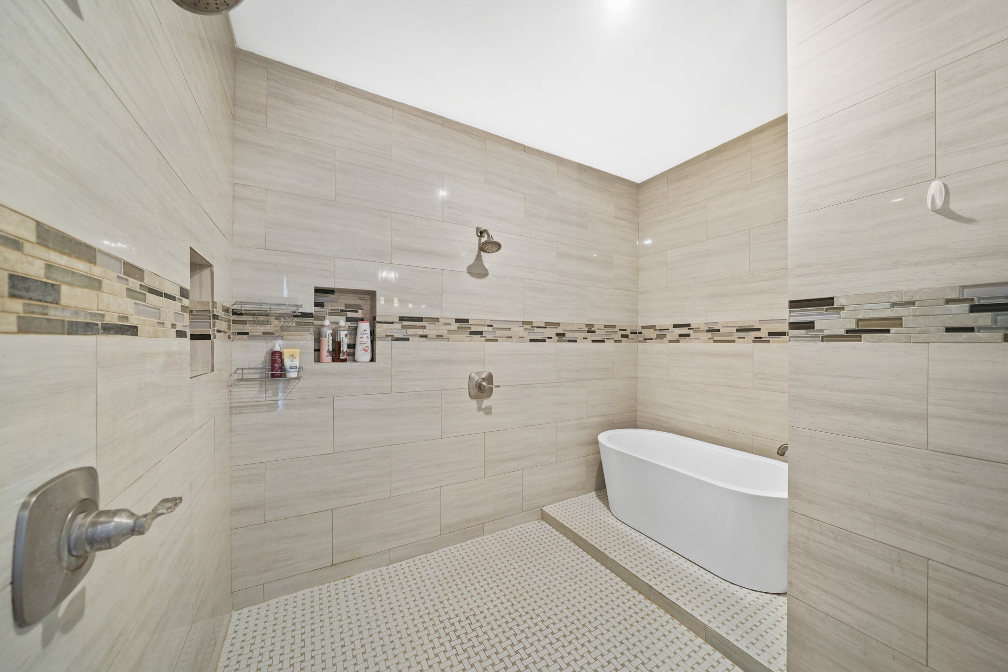 11021 32nd Street Property Photo 18