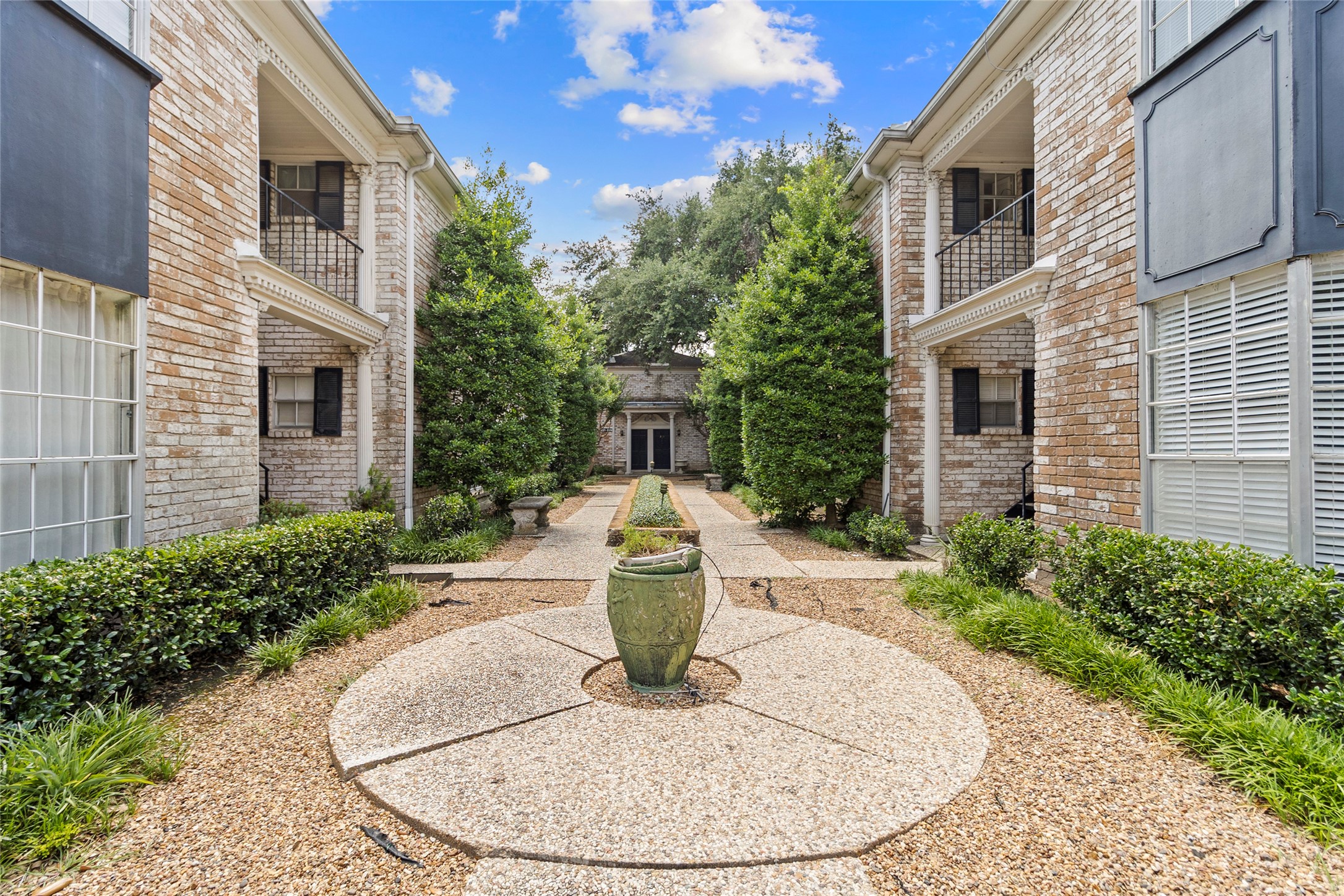 7900 Westheimer 216 Property Photo 1