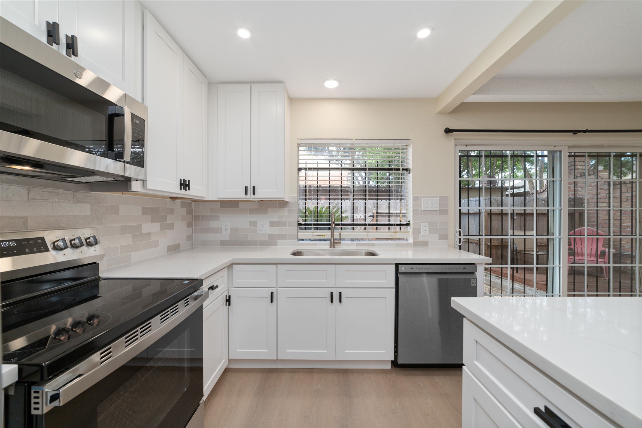 14345 Misty Meadow Lane Property Photo 12