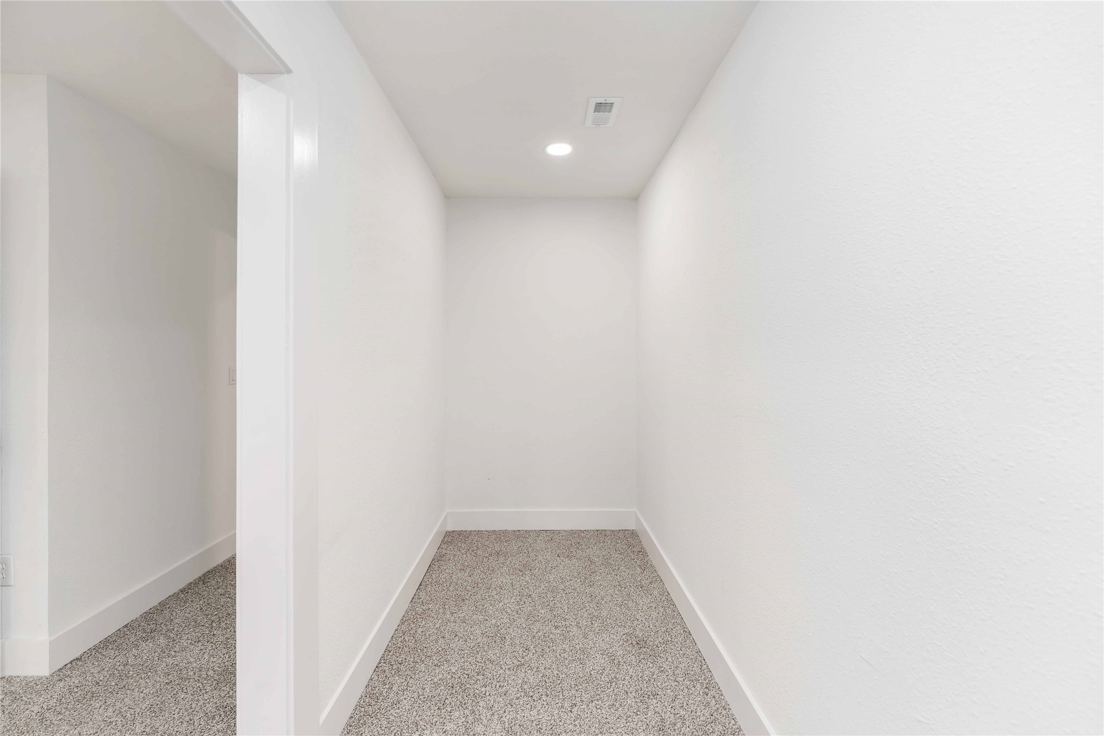 9226 Grady Street Property Photo 22