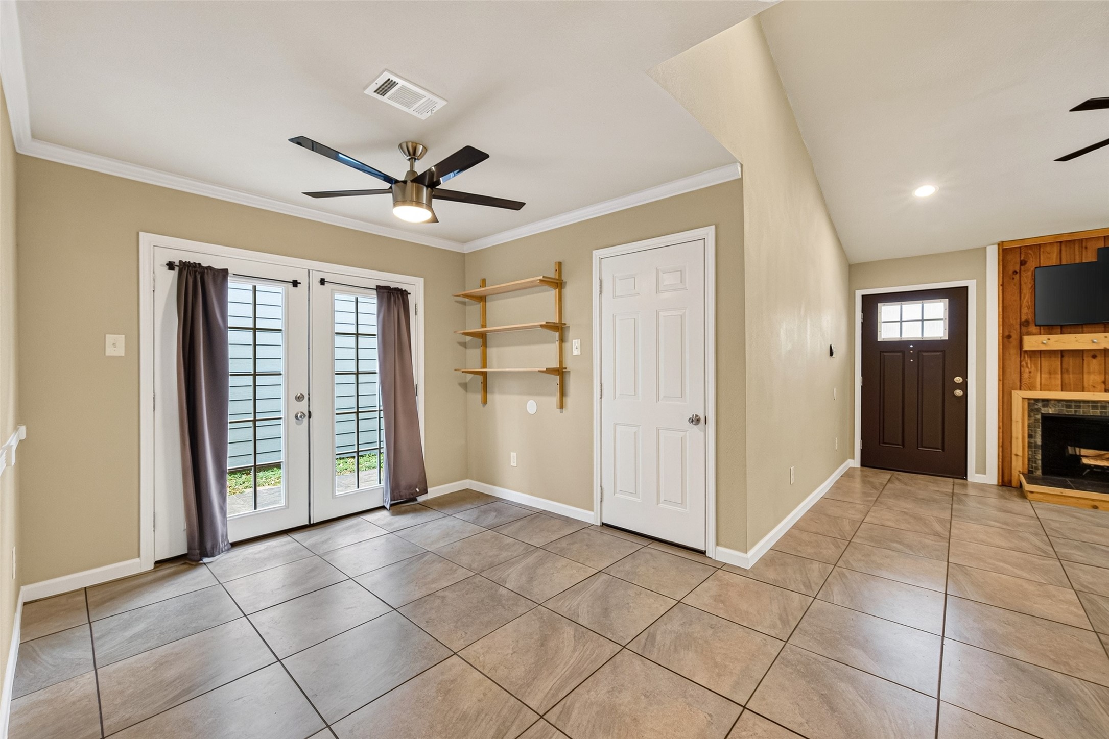 10244 Bridgeland Lane Property Photo 14