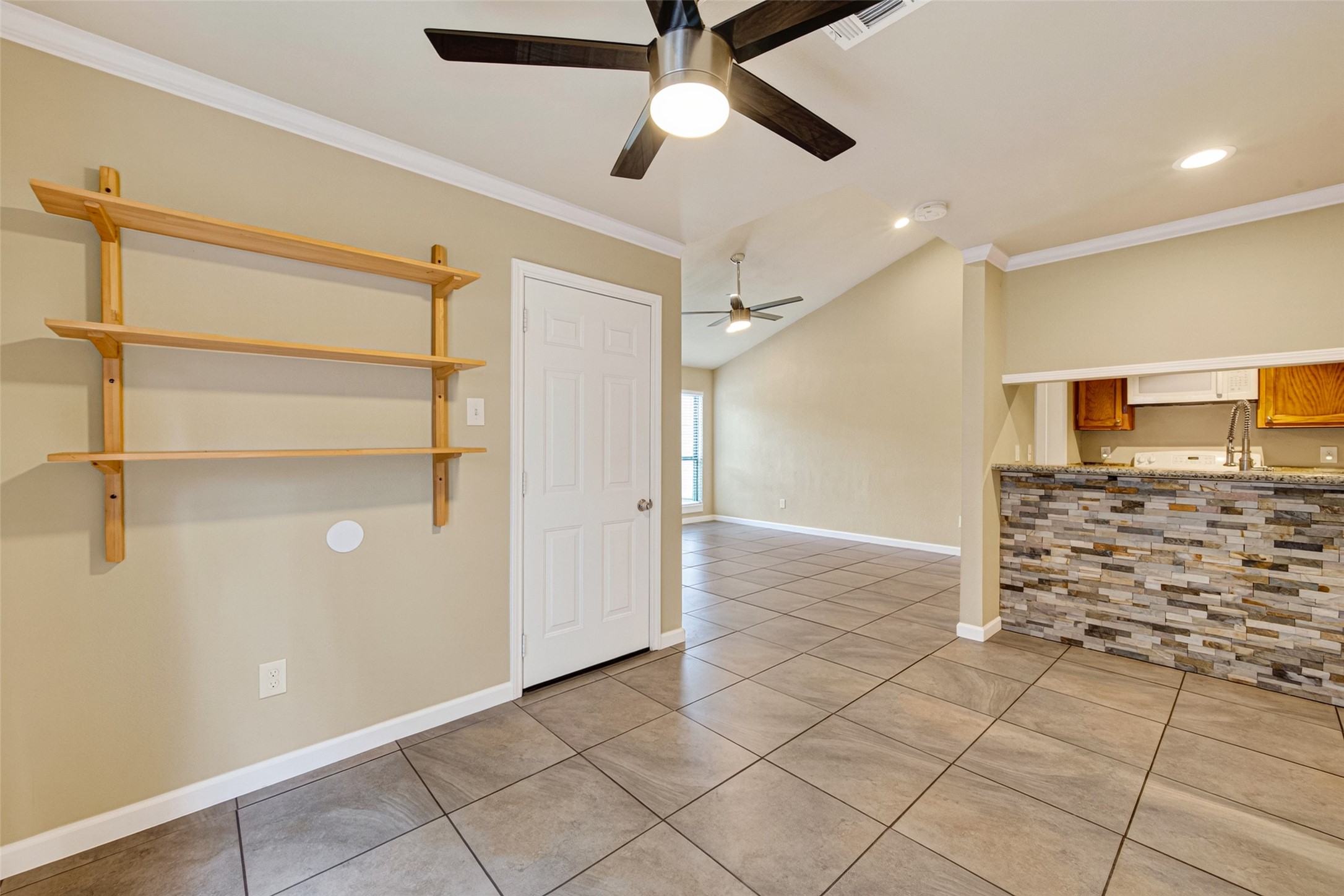 10244 Bridgeland Lane Property Photo 16