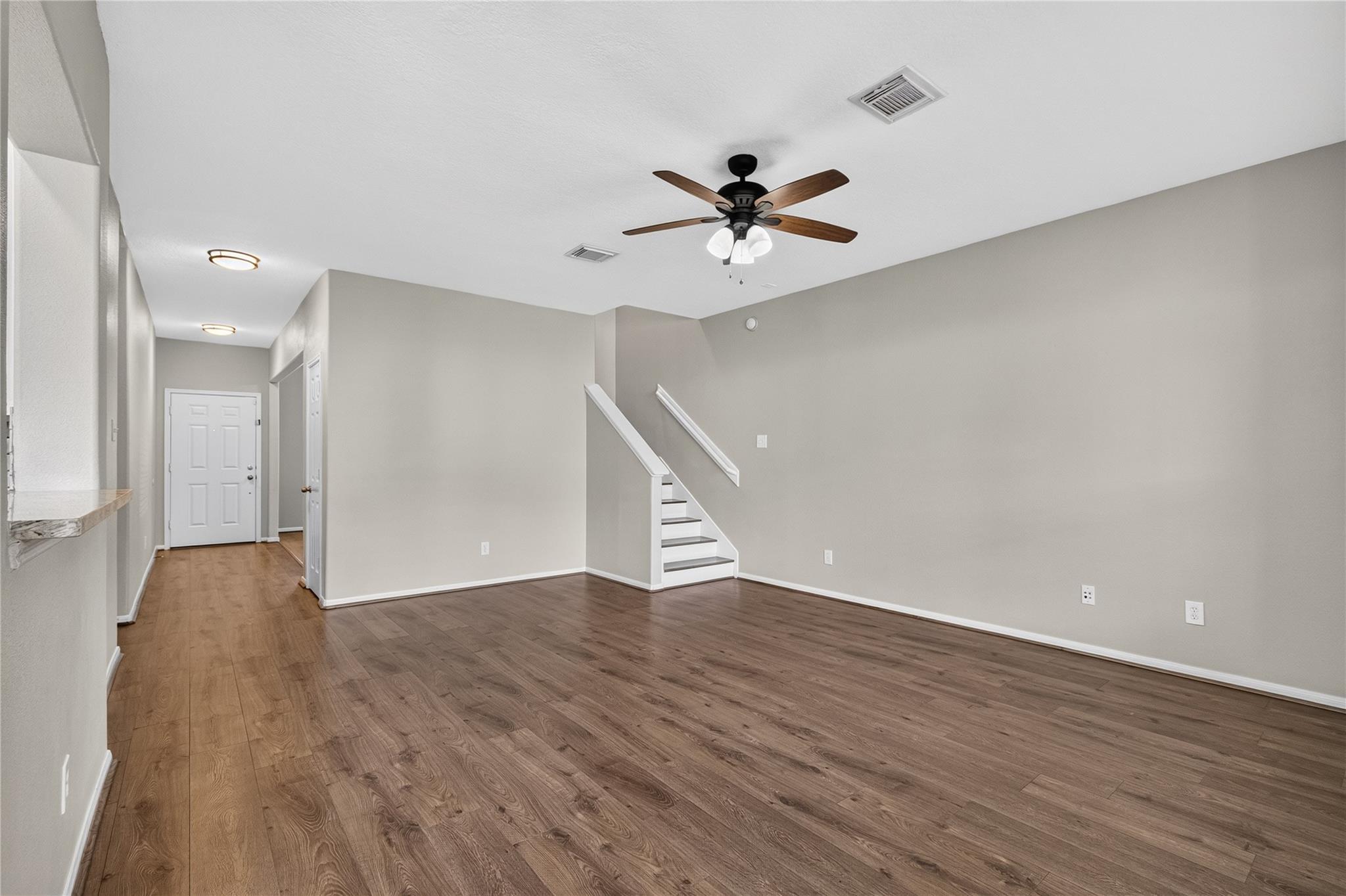 26418 Richwood Oaks Drive Property Photo 10