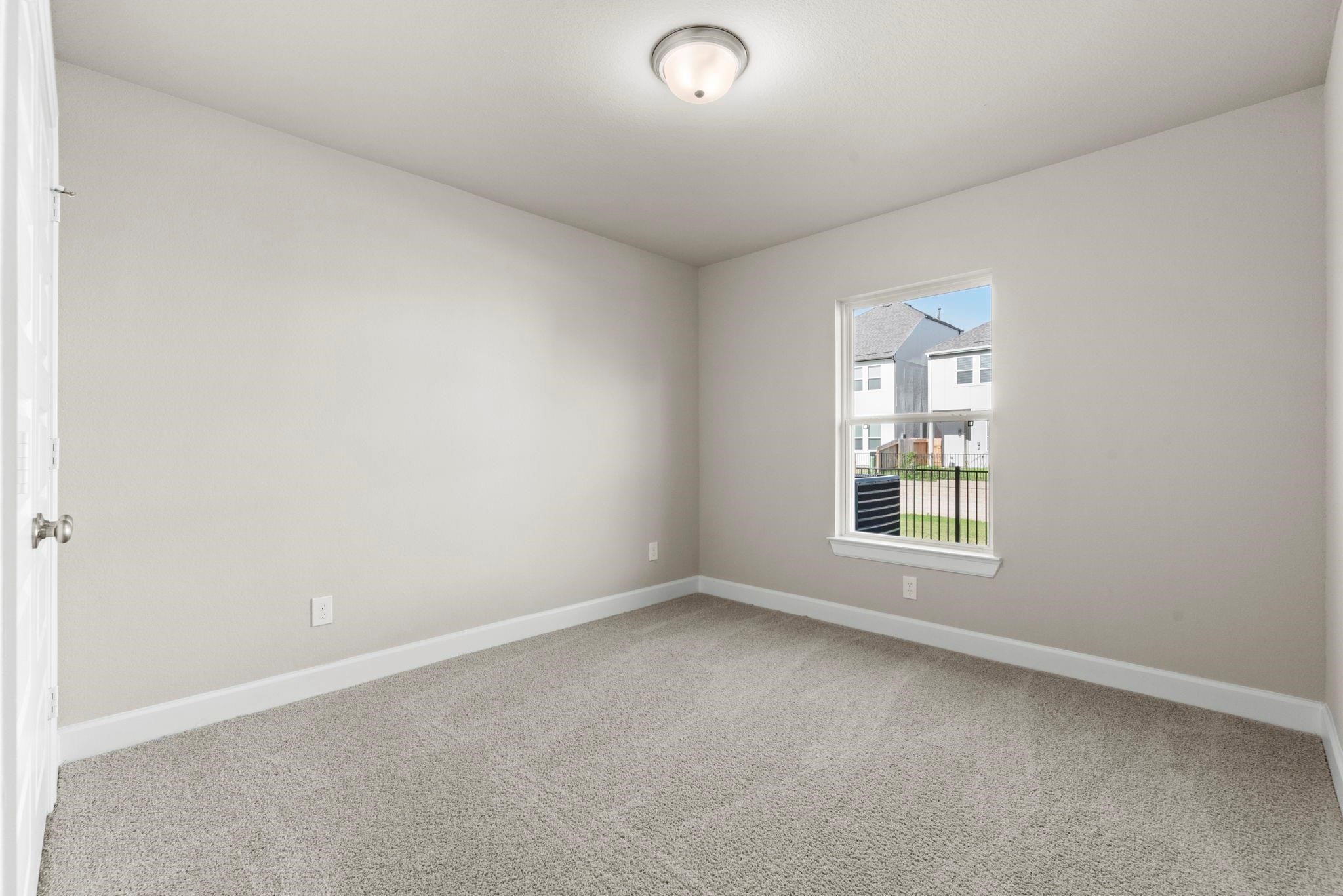 1916 Huntly Chase Drive Property Photo 13