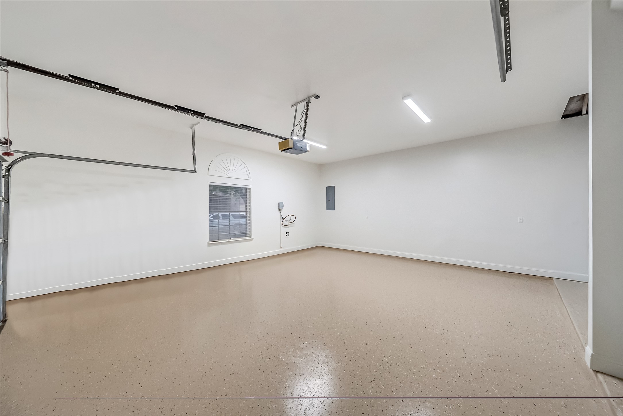 318 Bayshore Drive Property Photo 36