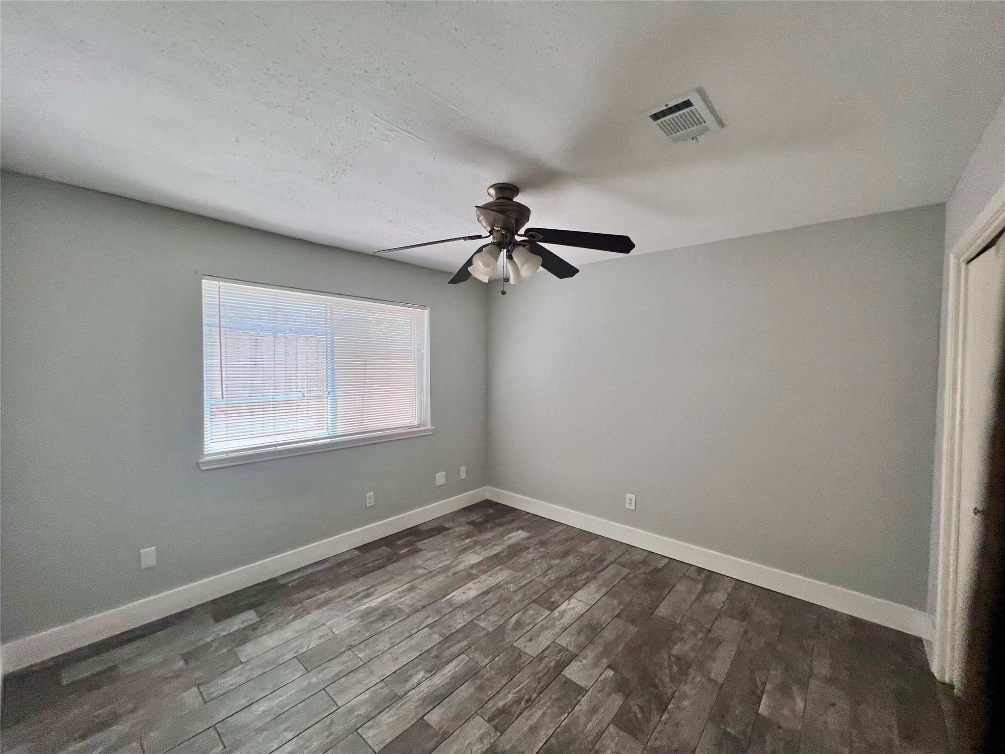 9 N Deerfoot Circle Property Photo 13