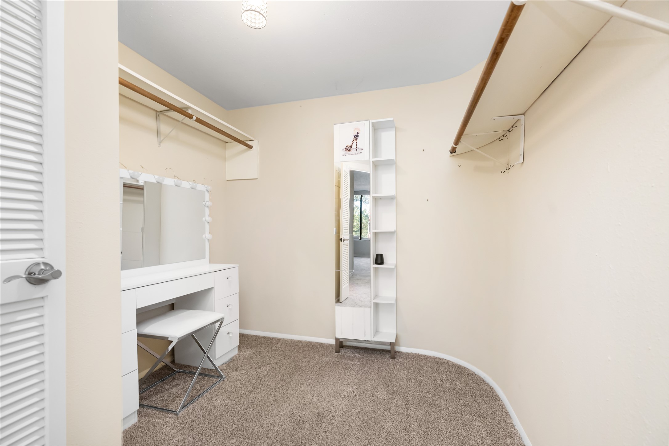 14655 Champion Forest Drive 302 Property Photo 18