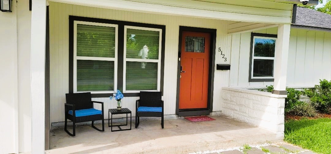 5123 Dewberry Street Property Photo 3