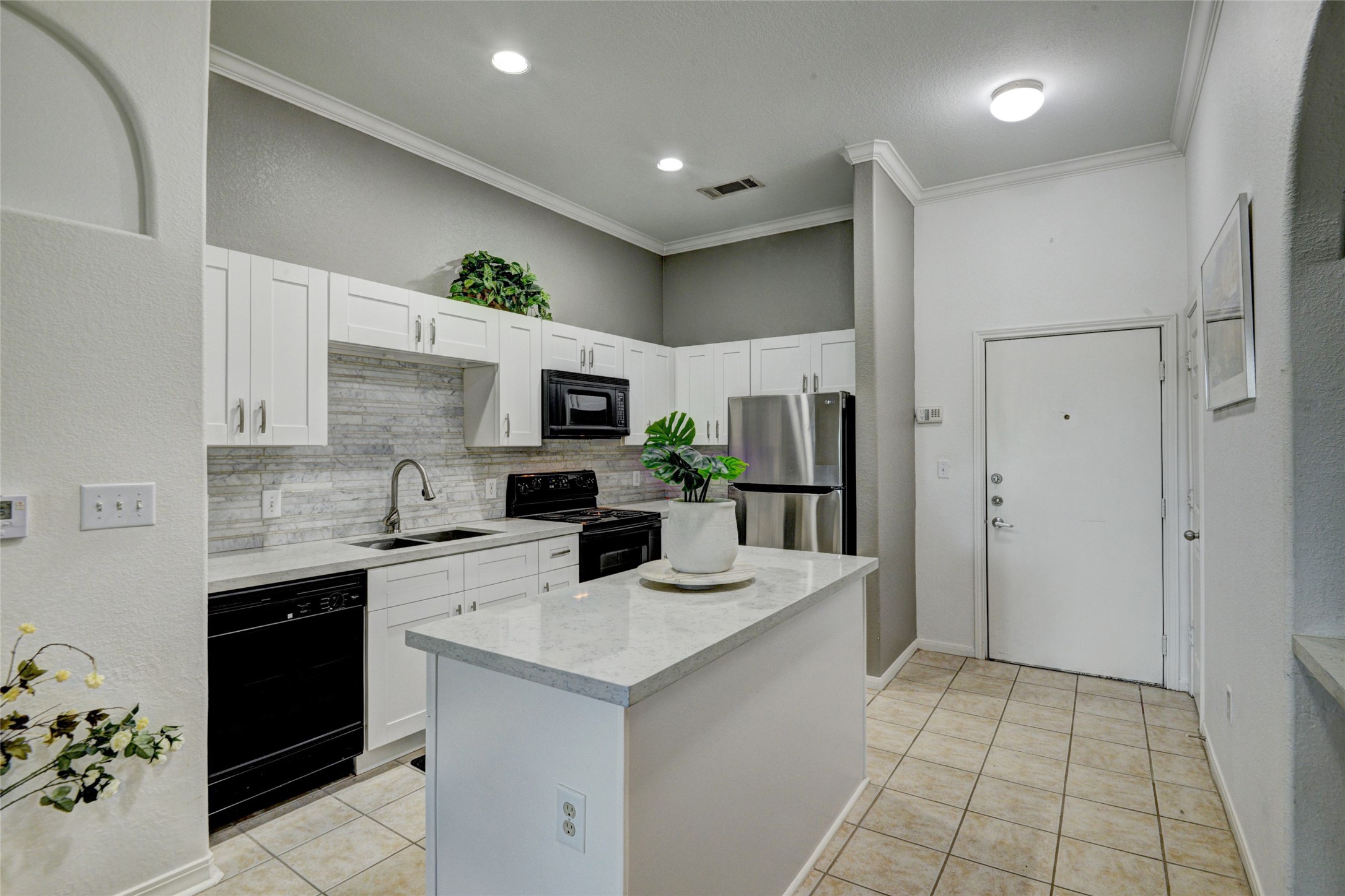 1441 East Street 107 Property Photo 1