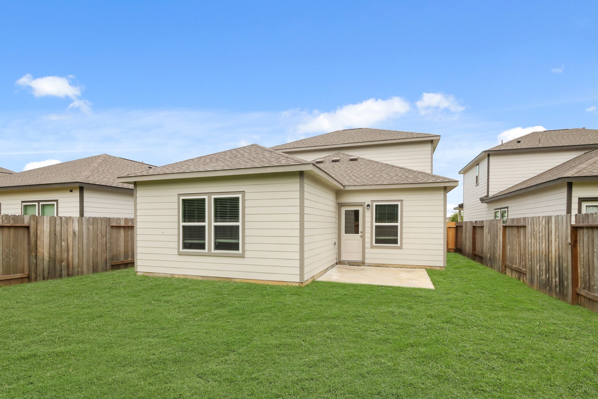 16942 Needlepoint Drive Property Photo 5