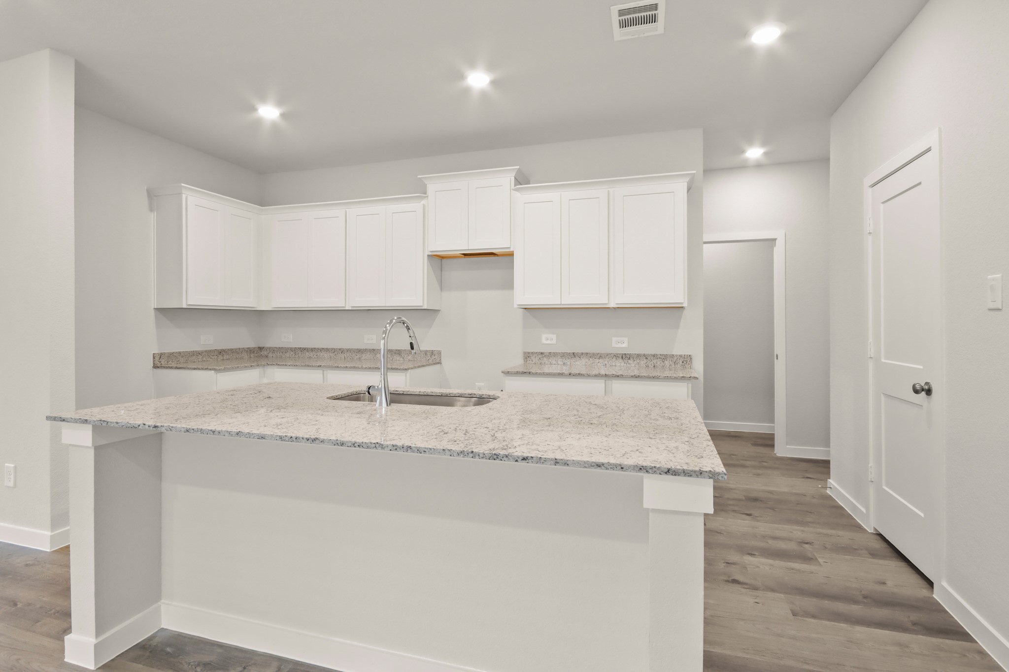 16942 Needlepoint Drive Property Photo 9