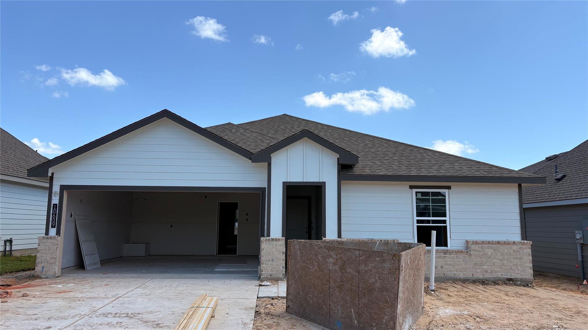 10609 Knox Landing Drive, Bryan TX 77845 Property Photo 1