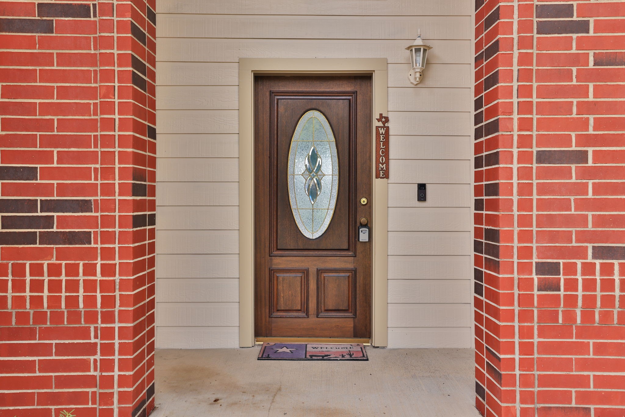 8823 Catawissa Drive Property Photo 3