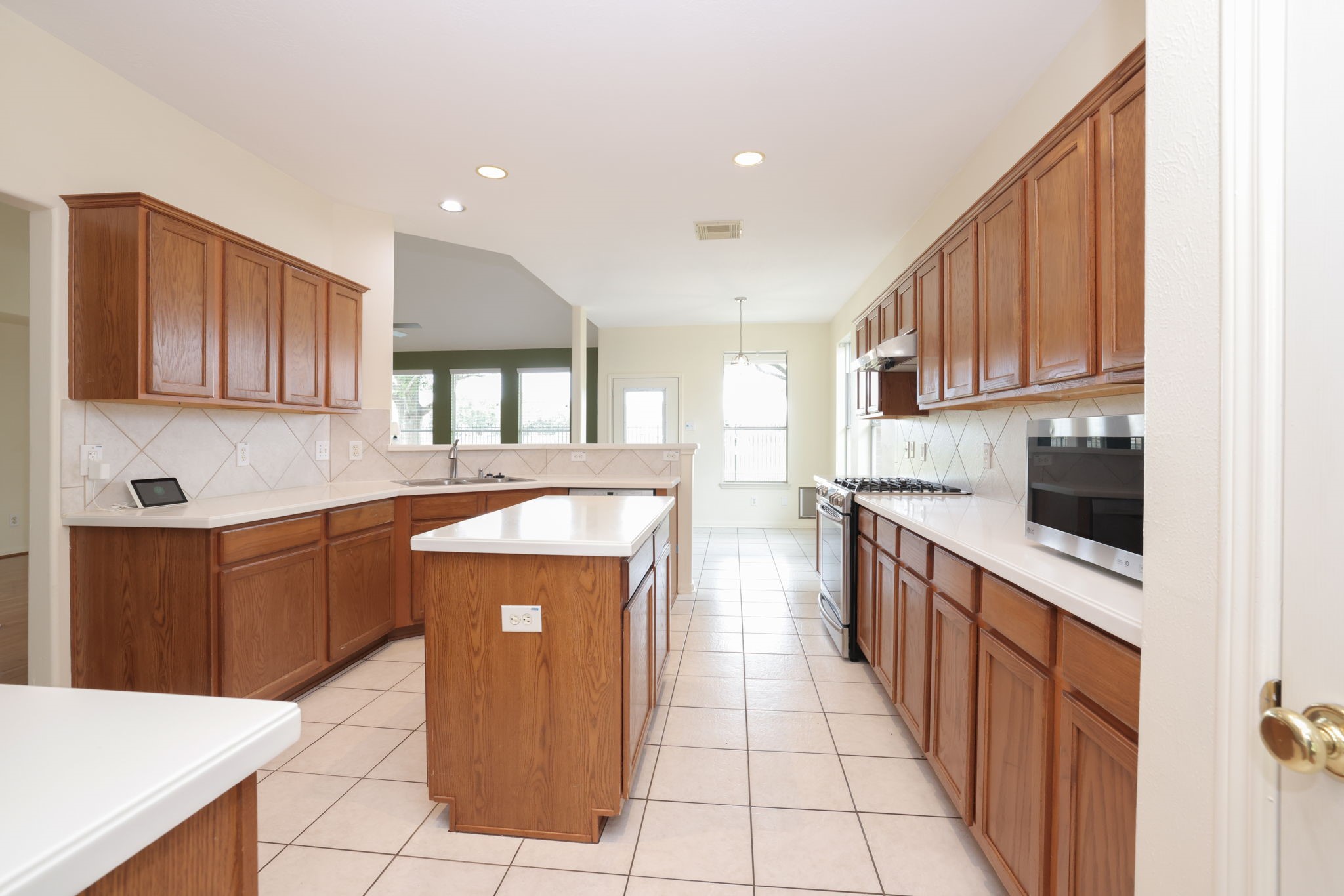 8823 Catawissa Drive Property Photo 11