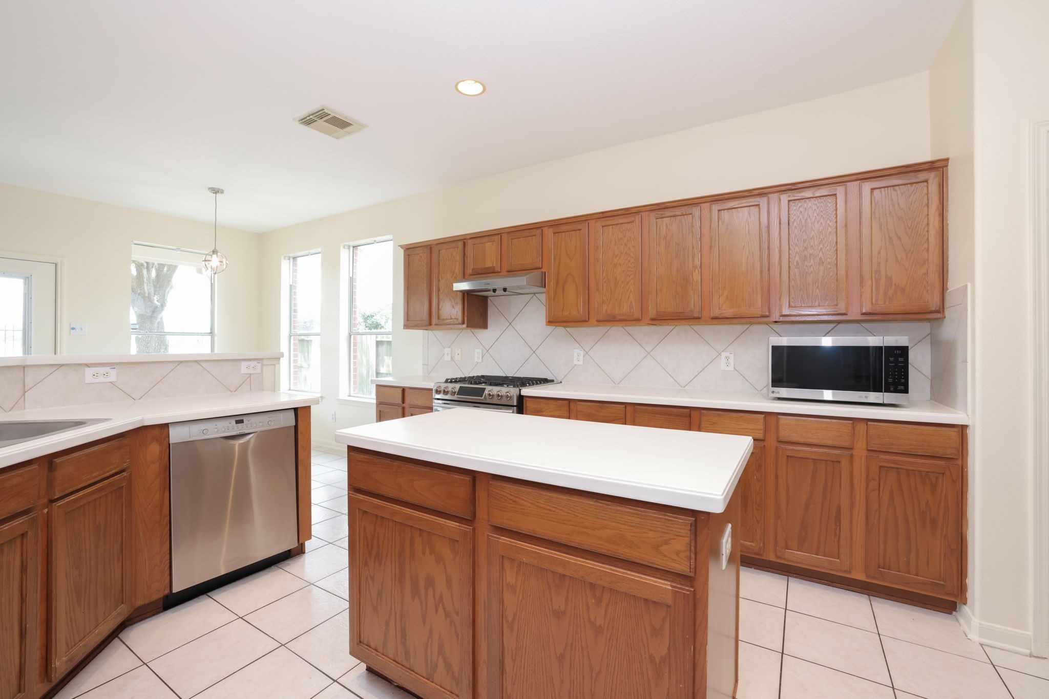 8823 Catawissa Drive Property Photo 18