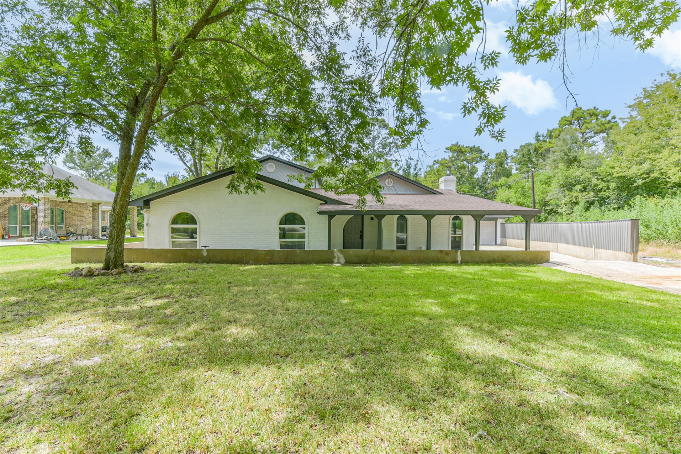 23611 Rain Forest Drive Property Photo 1