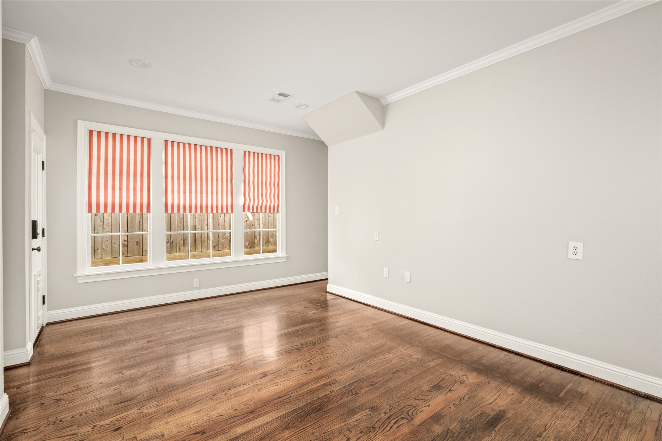 3105 Locke Lane Property Photo 18