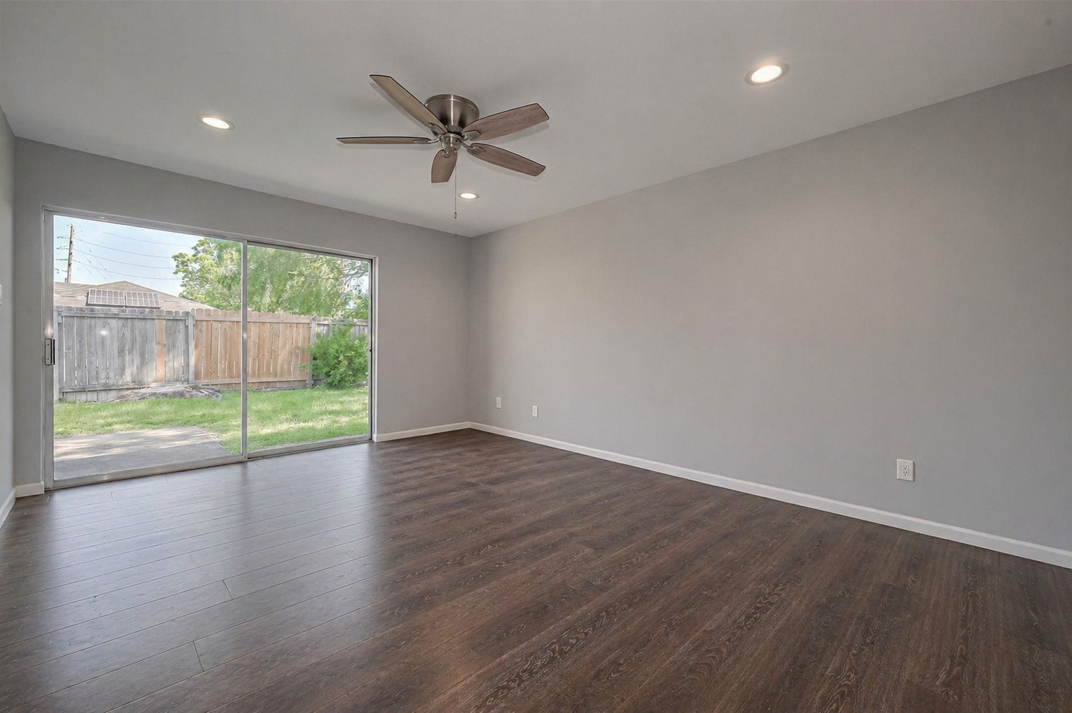 319 Gentilly Dr Property Photo 12