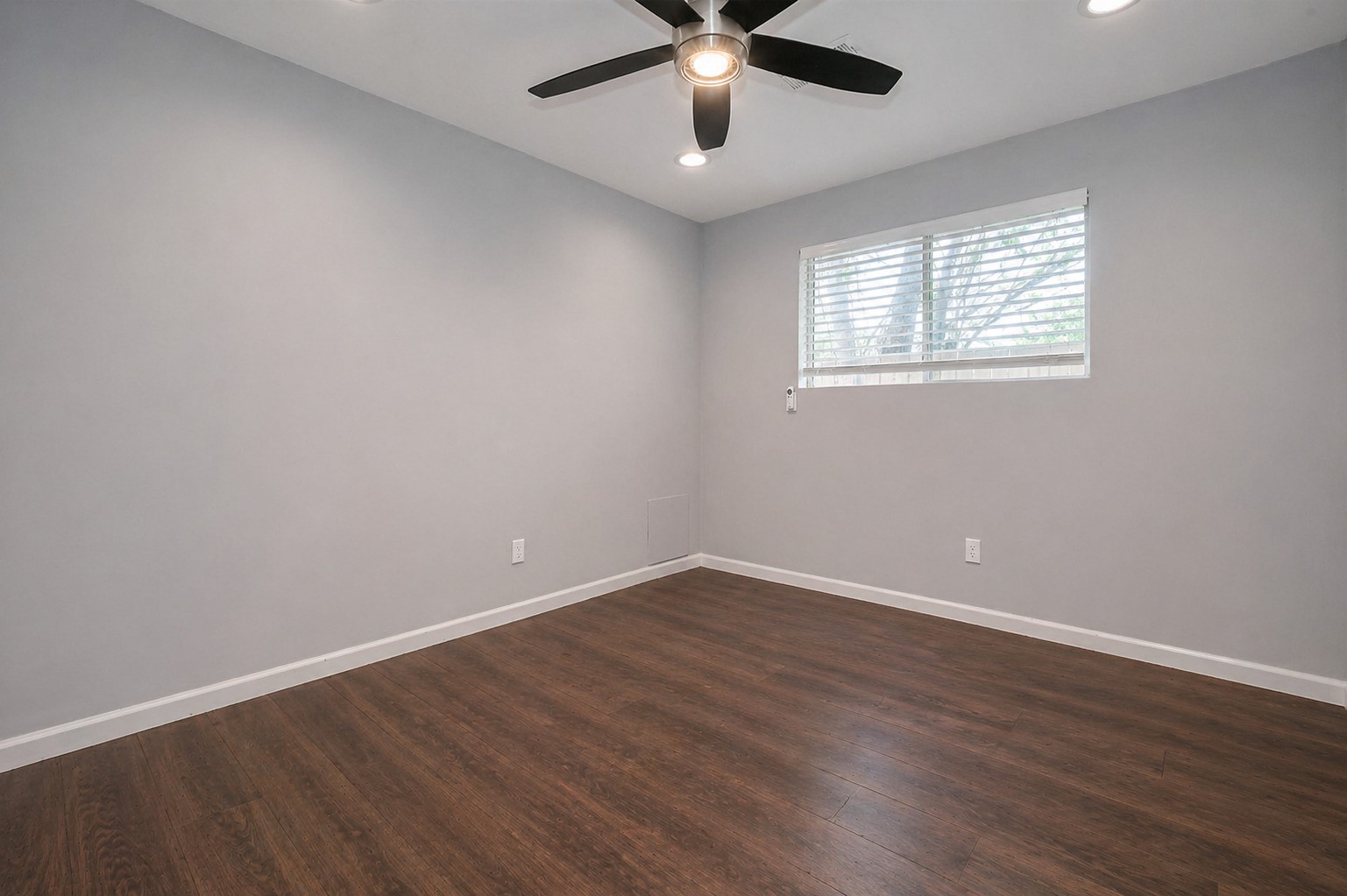 319 Gentilly Dr Property Photo 18