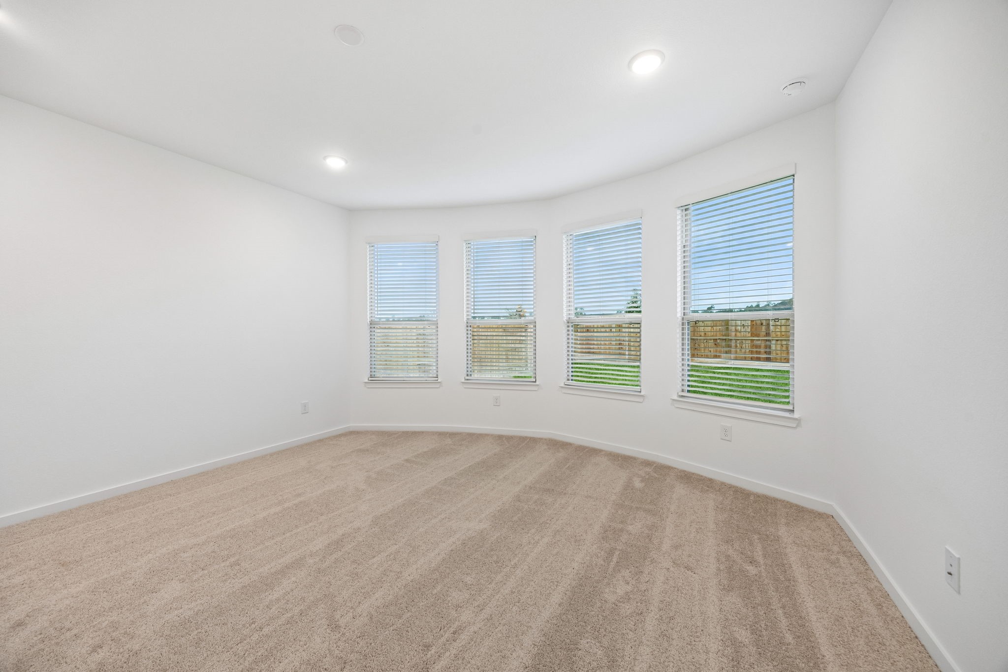 15622 Wandering Maple Way Property Photo 23