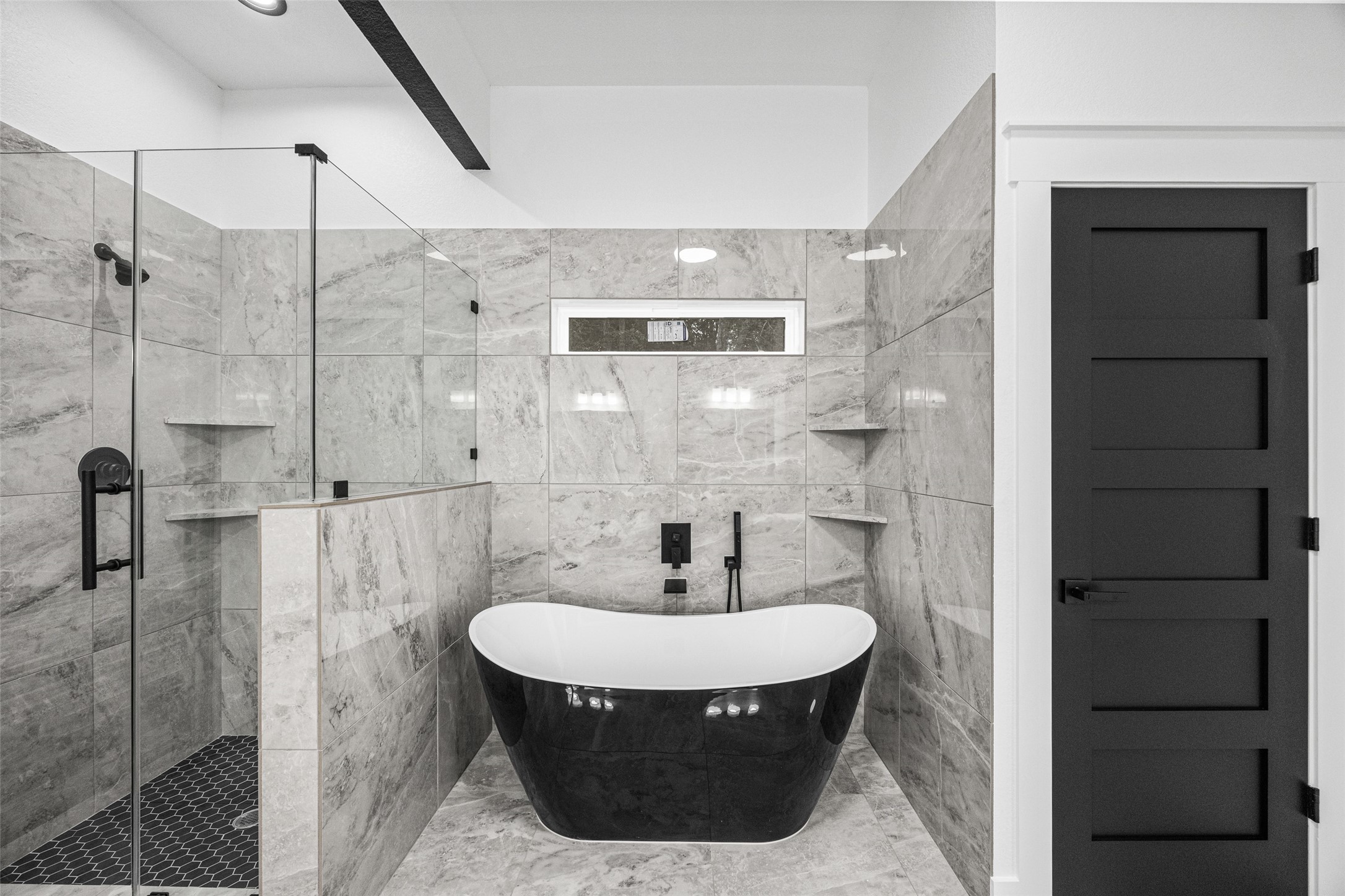 85 Lakeway Ct Court Property Photo 16