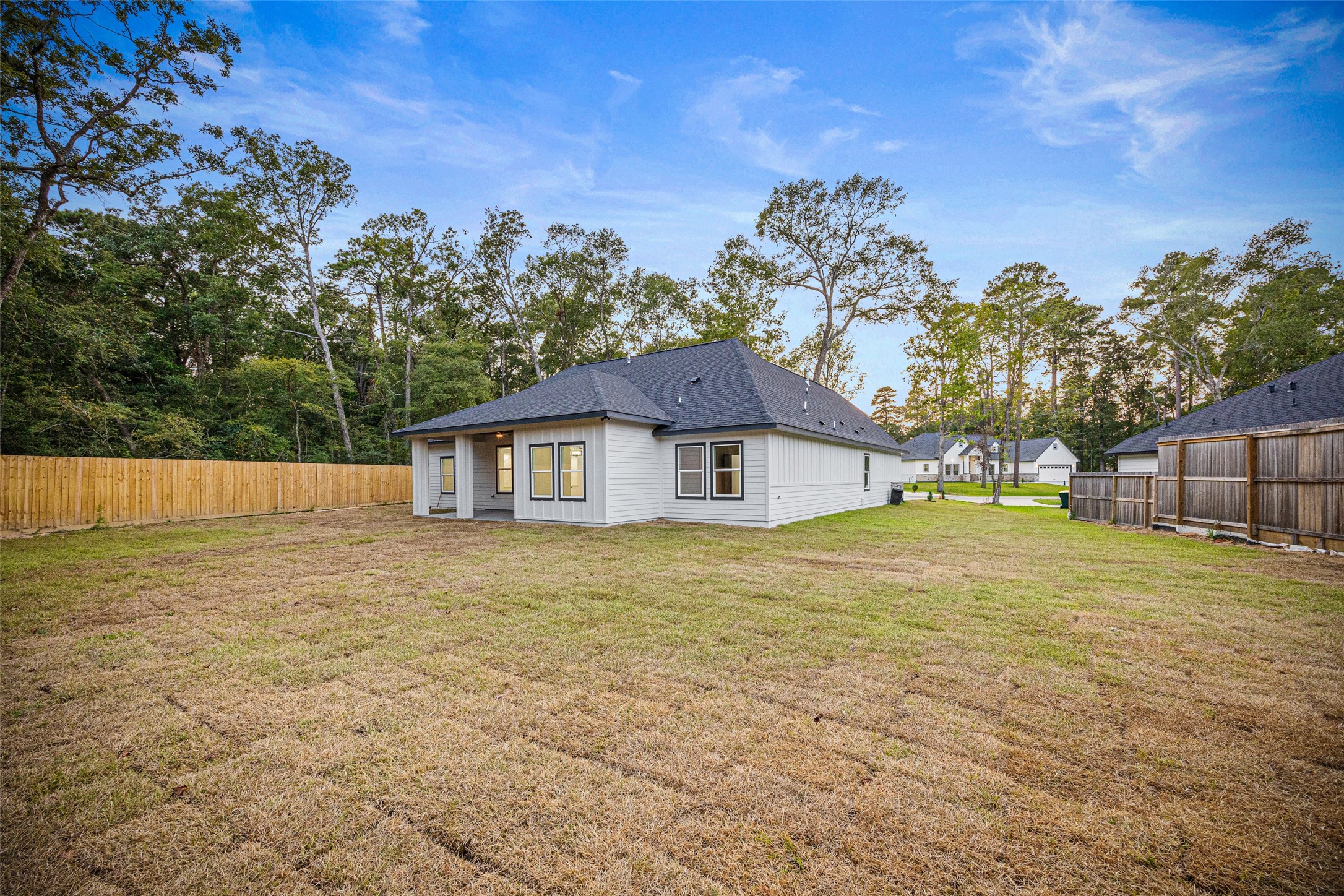 85 Lakeway Ct Court Property Photo 25