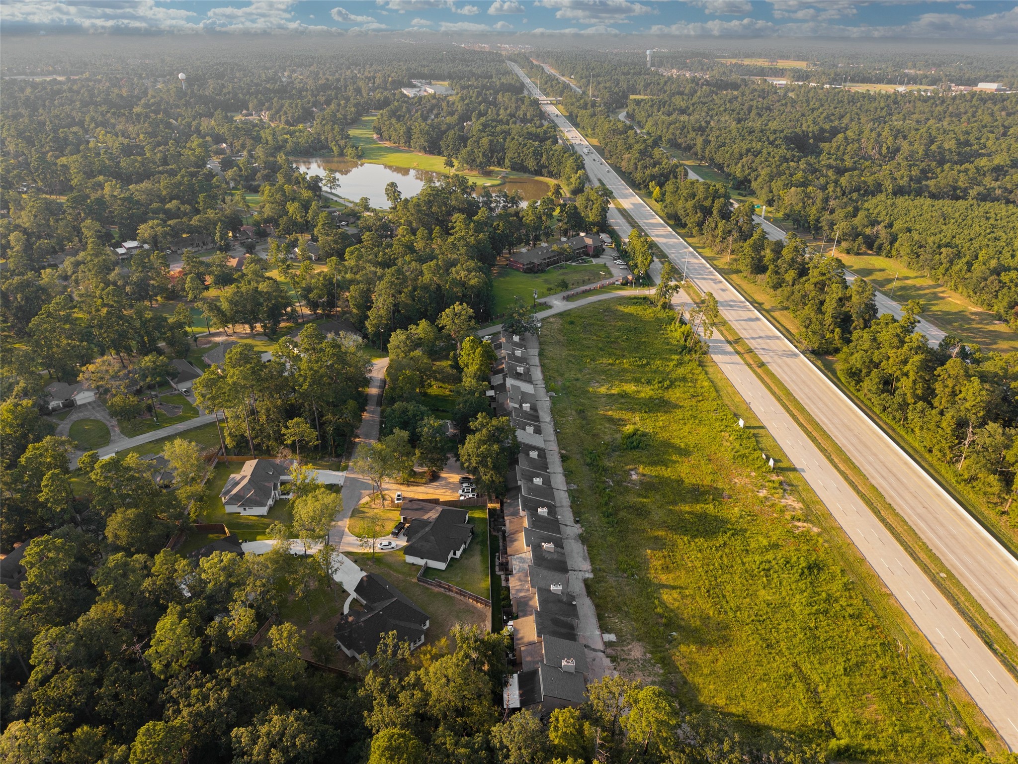 85 Lakeway Ct Court Property Photo 32