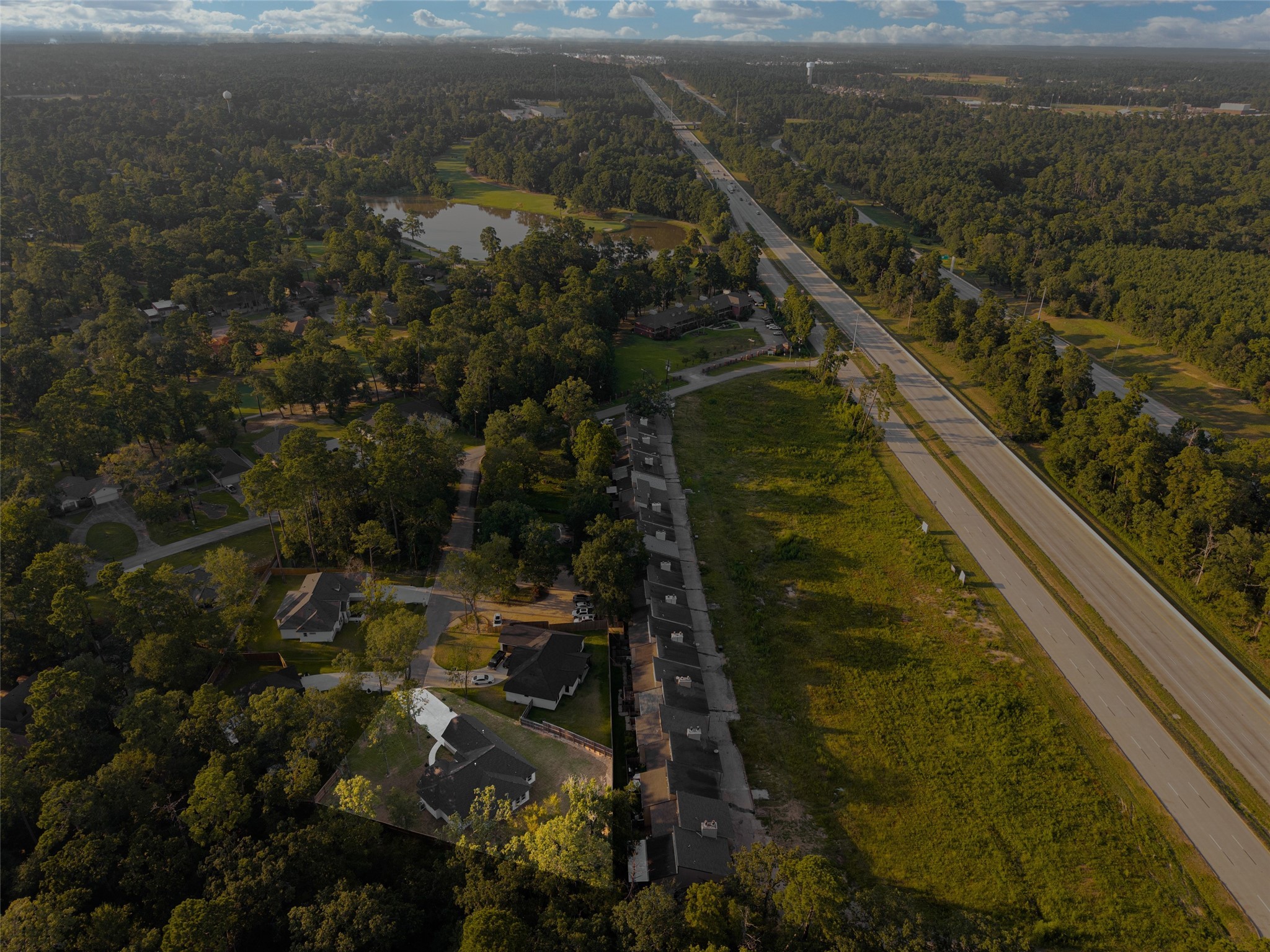 85 Lakeway Ct Court Property Photo 33