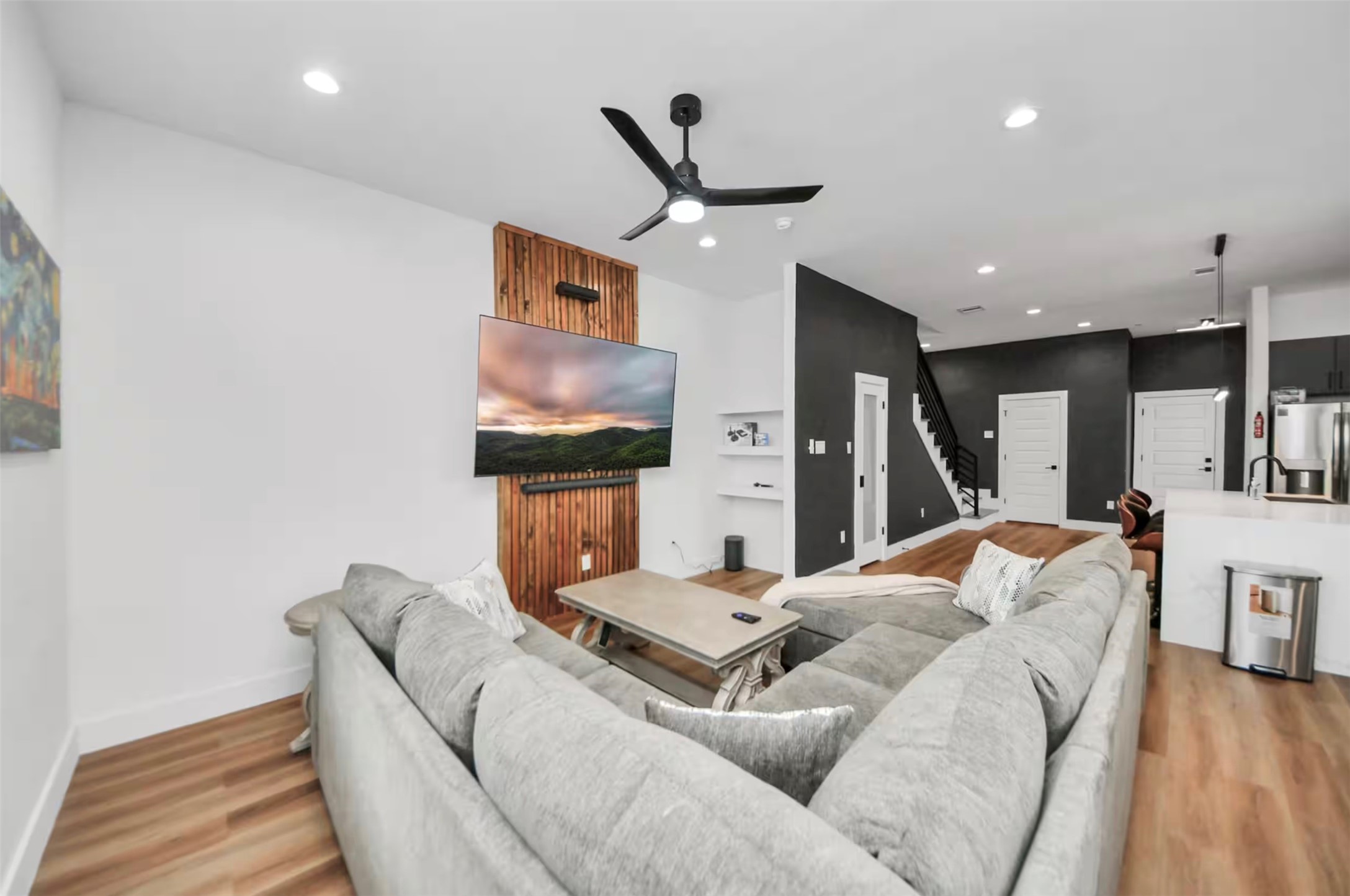 3521 Mainer Street Property Photo 14