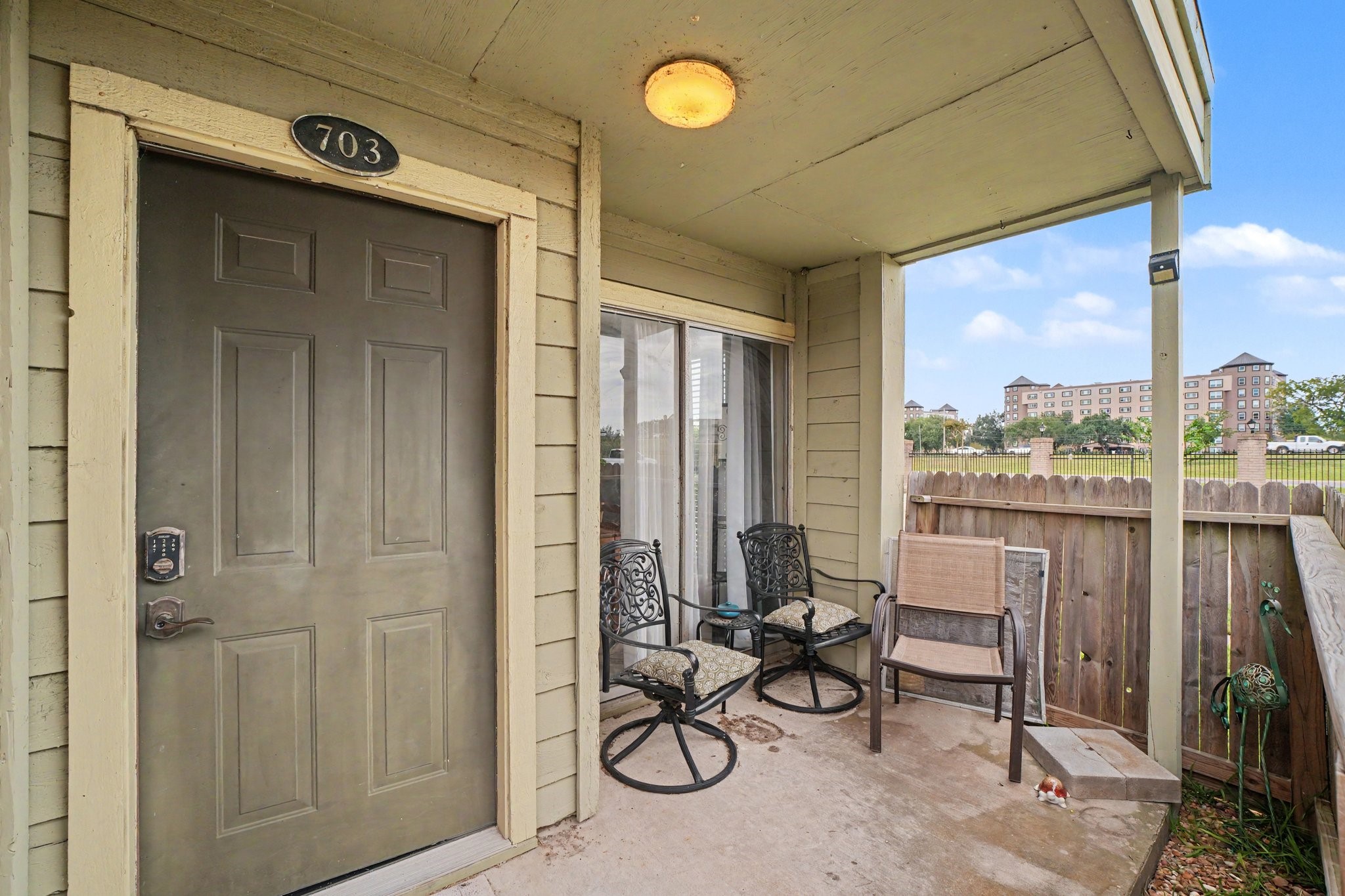 18800 Egret Bay Boulevard 703 Property Photo 3