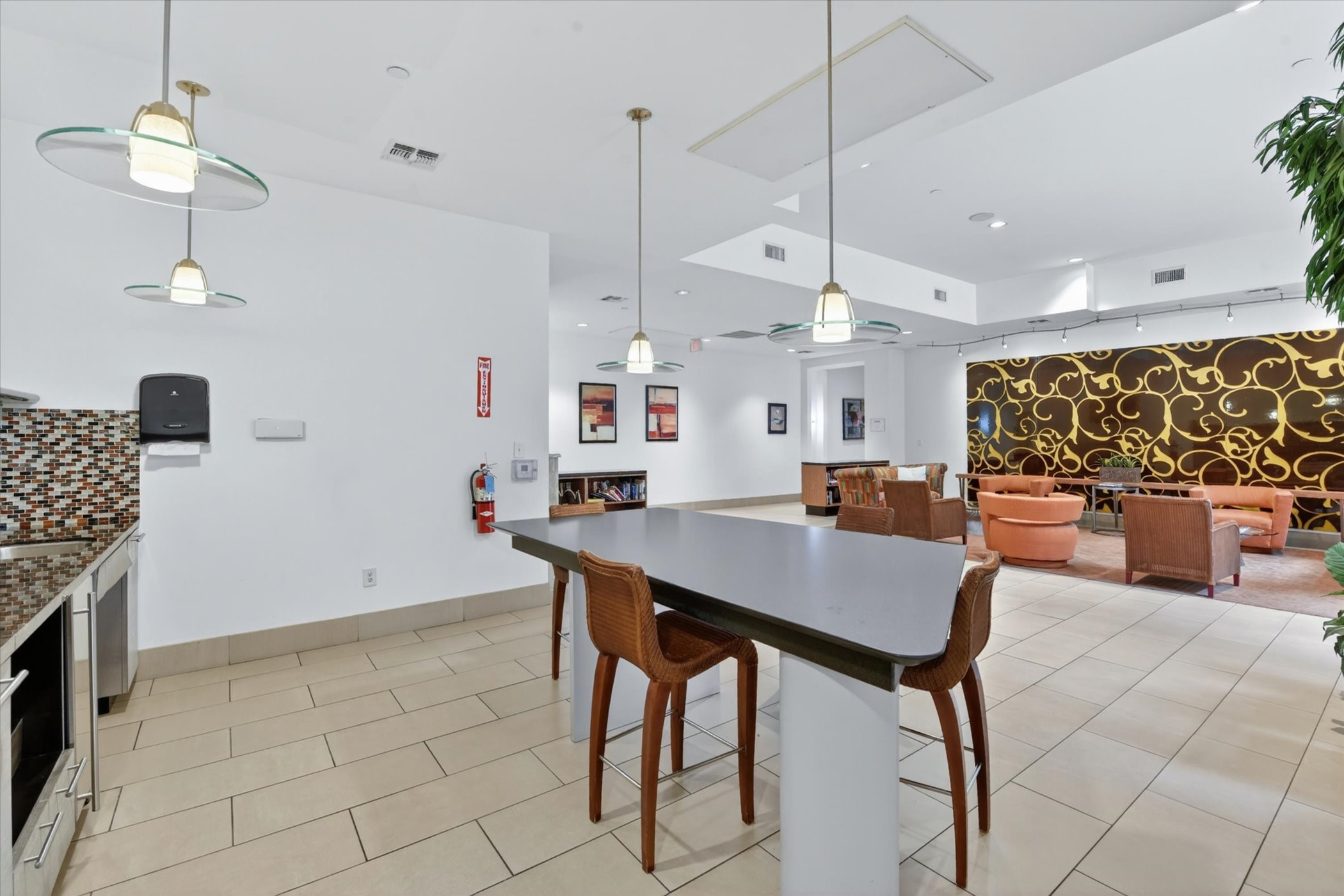 300 St Joseph Parkway 116 Property Photo 19