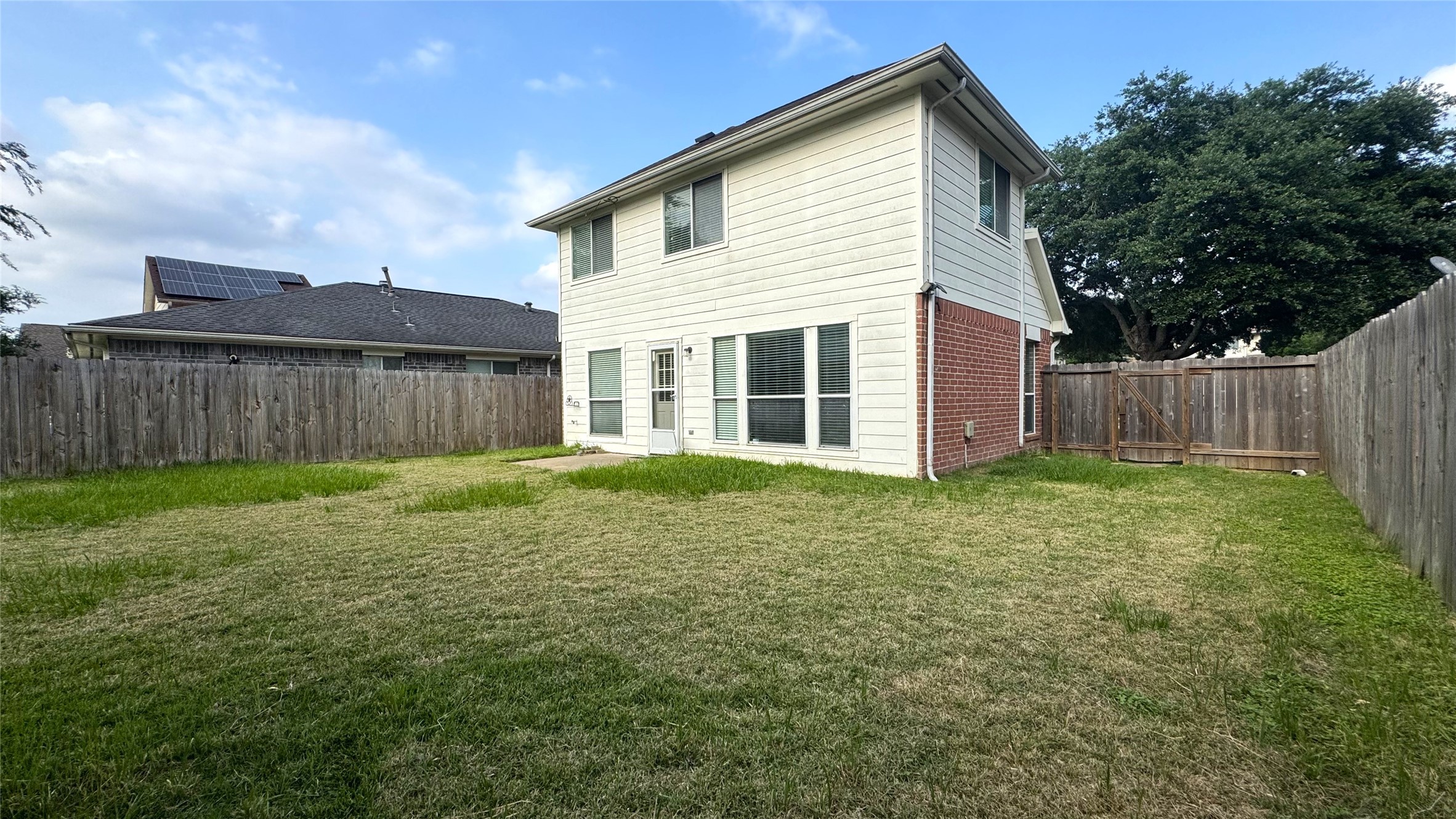 4243 Daisy Meadow Drive Property Photo 18