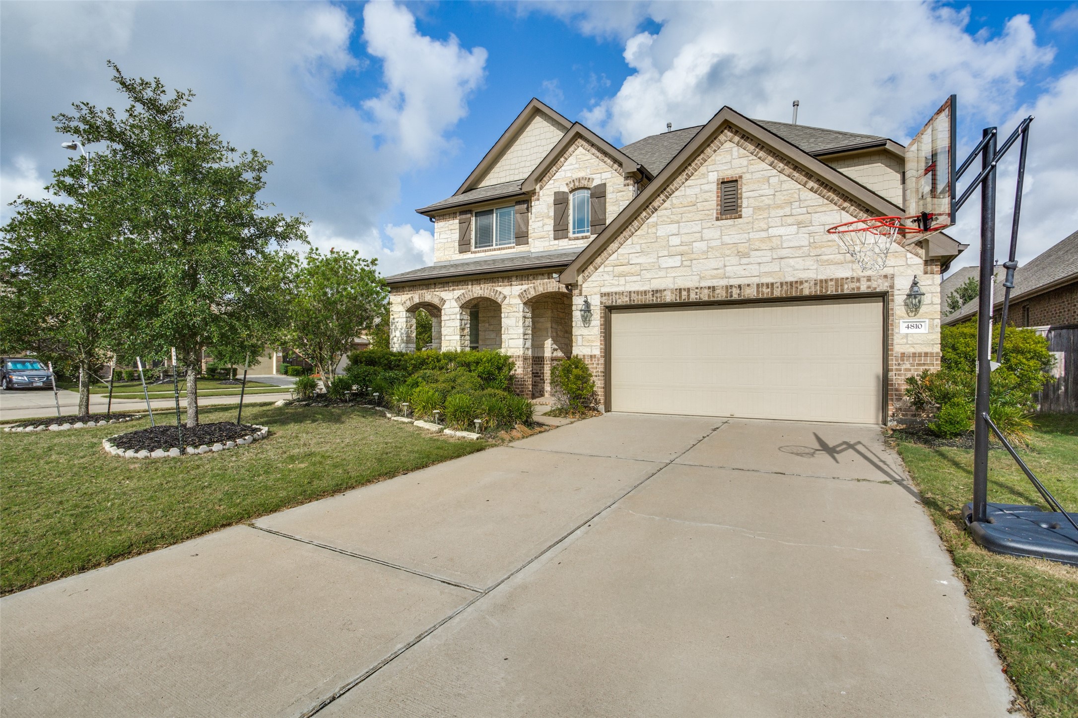 4810 Addison Forest Trail Property Photo 1