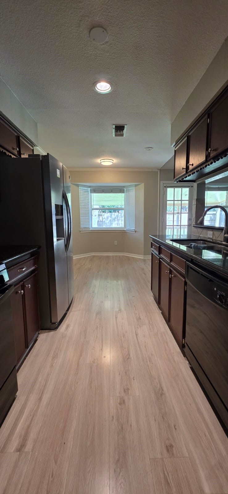 2605 Madison Avenue Property Photo 5