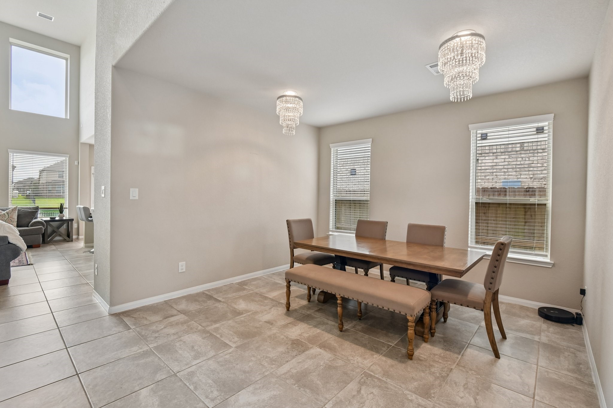 29482 Westhope Drive Property Photo 4