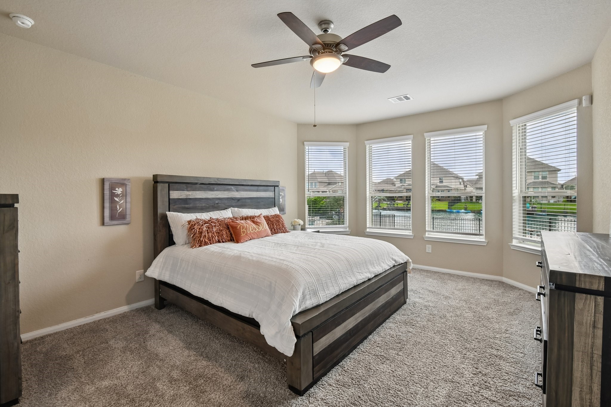 29482 Westhope Drive Property Photo 14